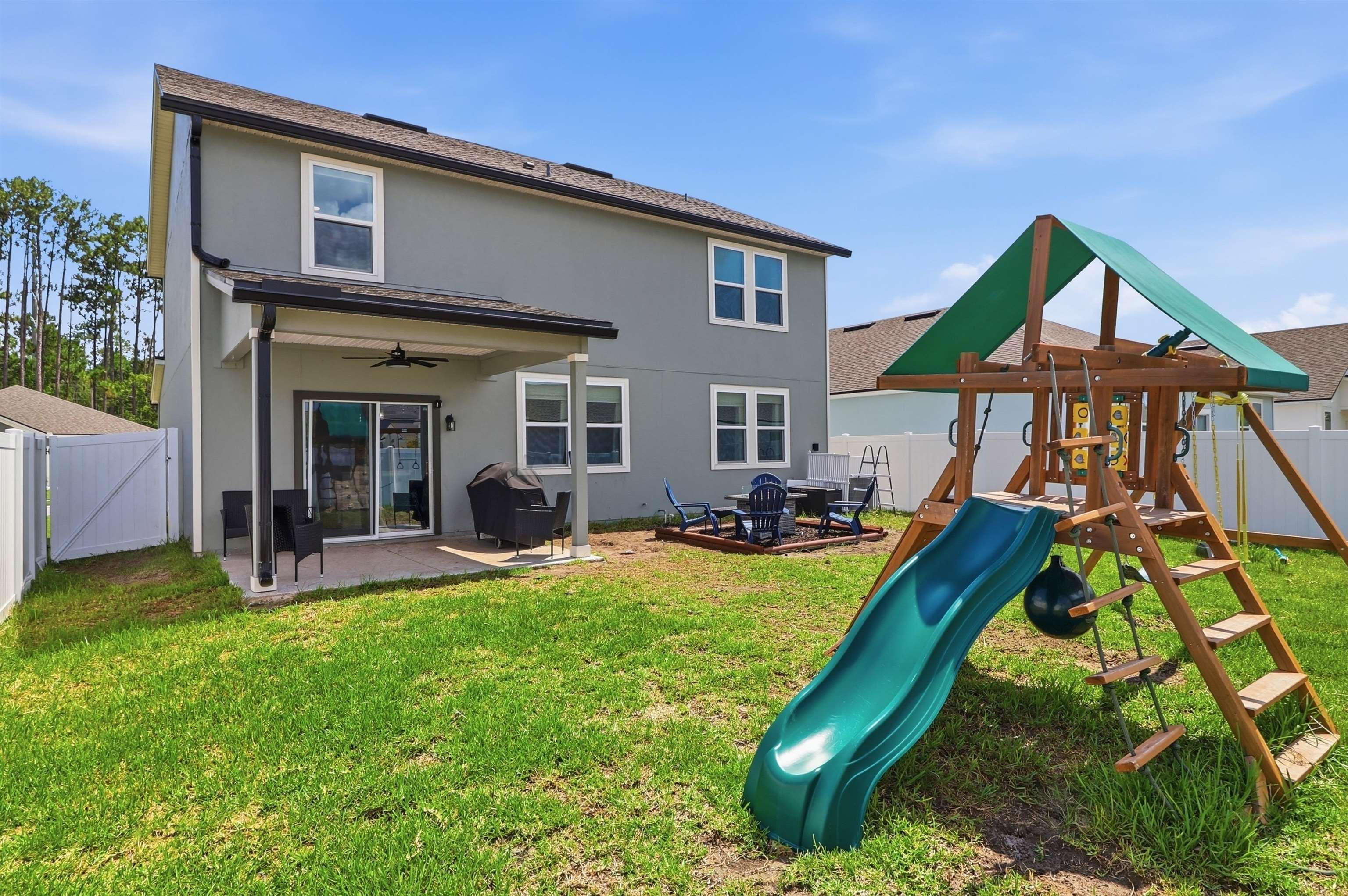 14631 Macadamia Ln