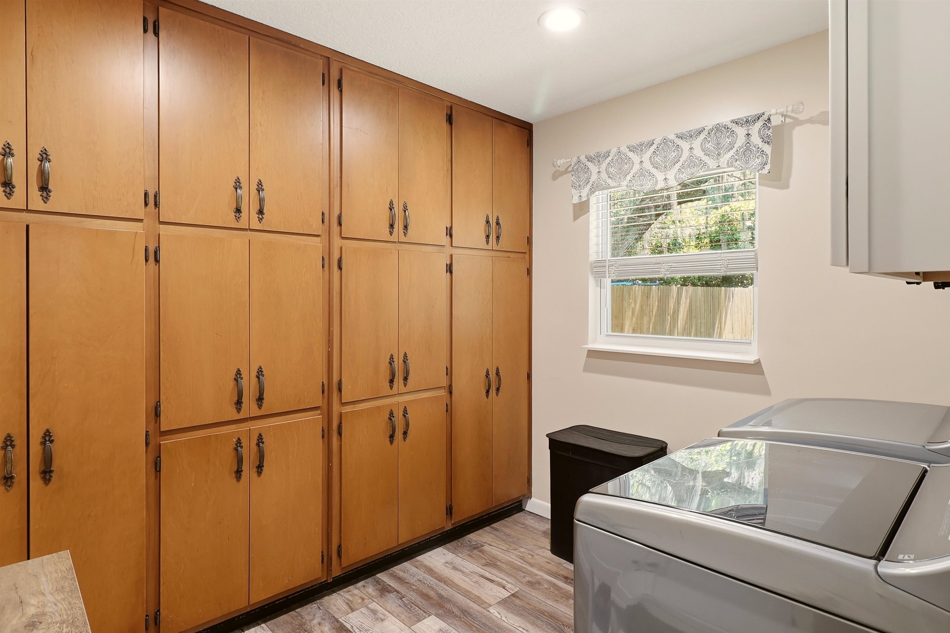 135 Crestwood Ave