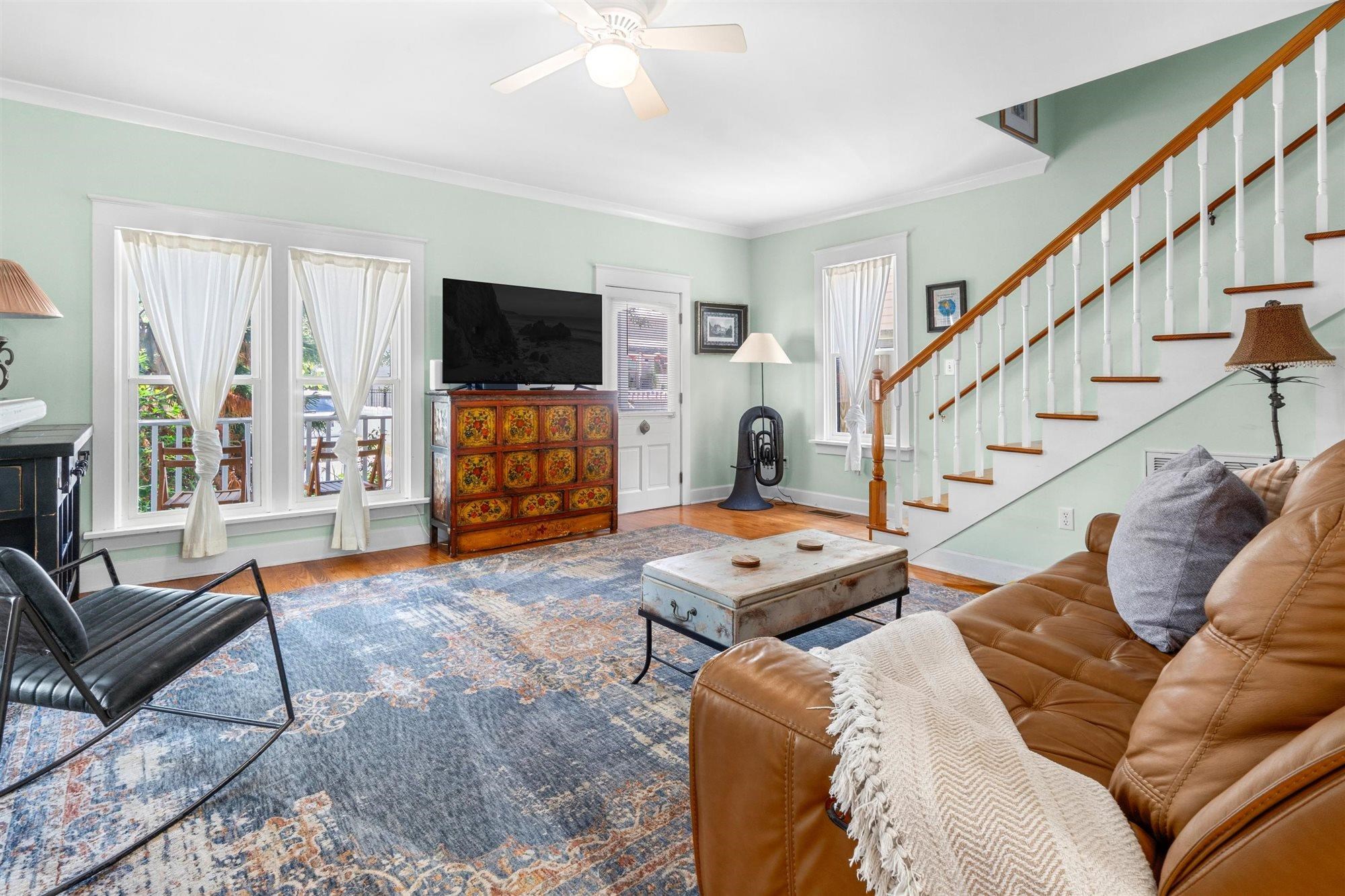 18 Locust St