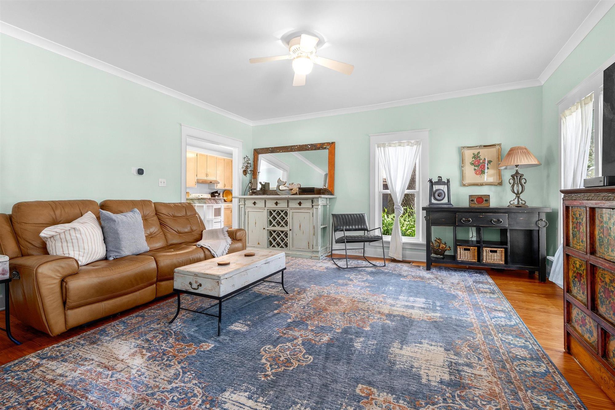 18 Locust St