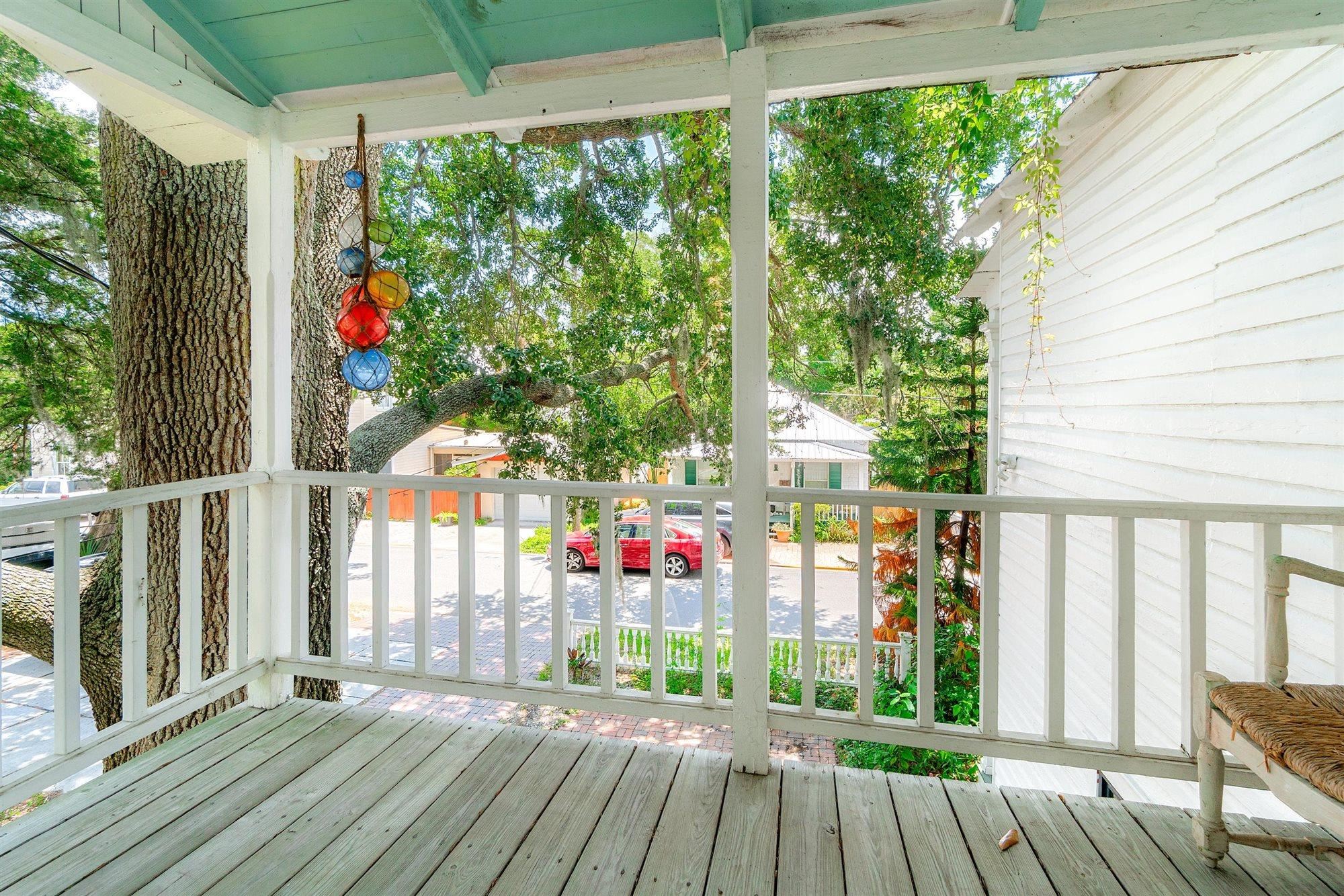 18 Locust St