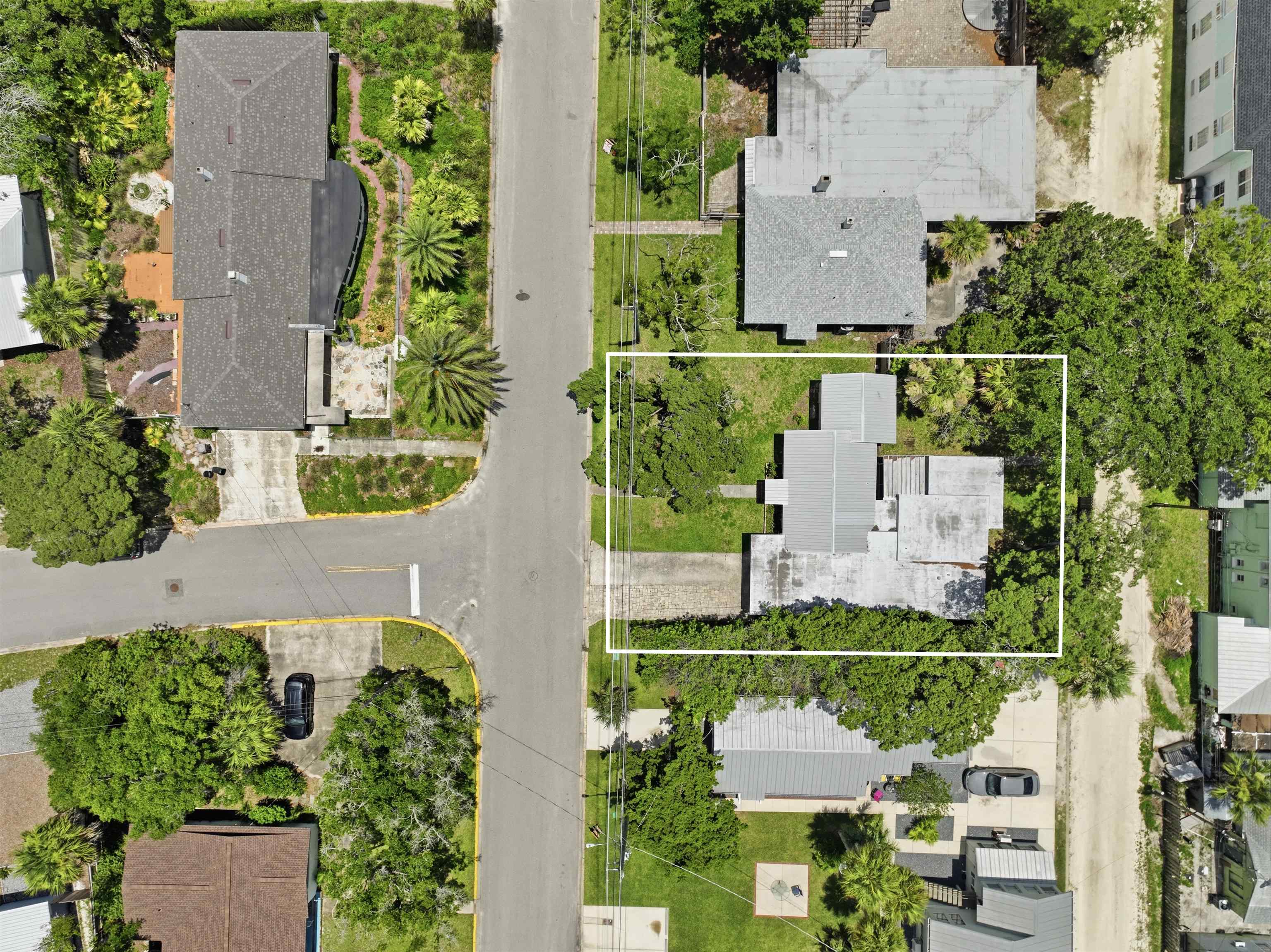 211 Flagler Blvd