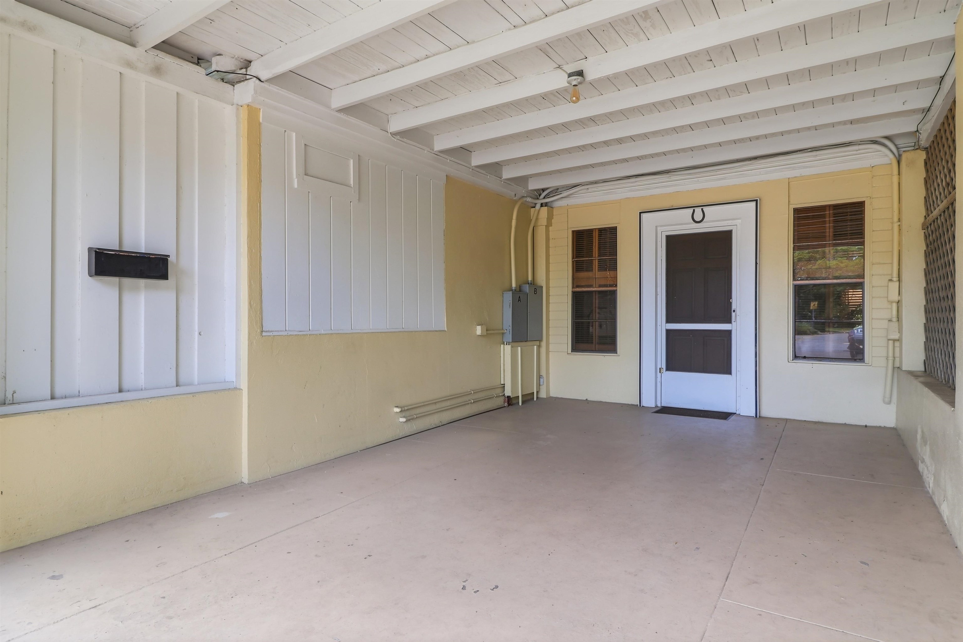 211 Flagler Blvd