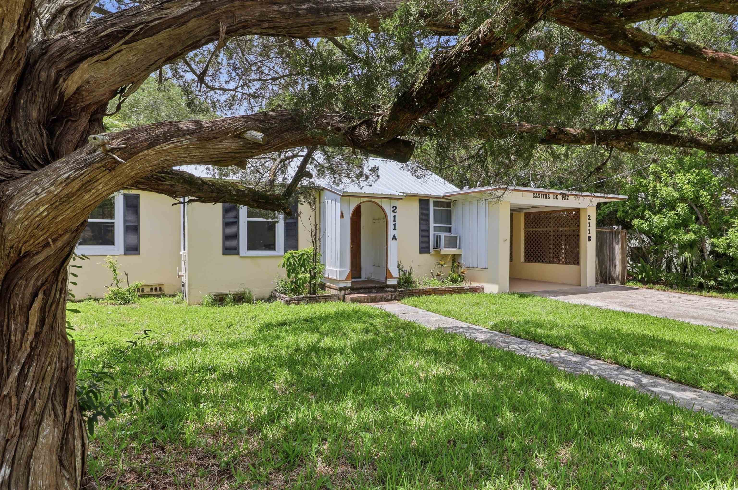 211 Flagler Blvd