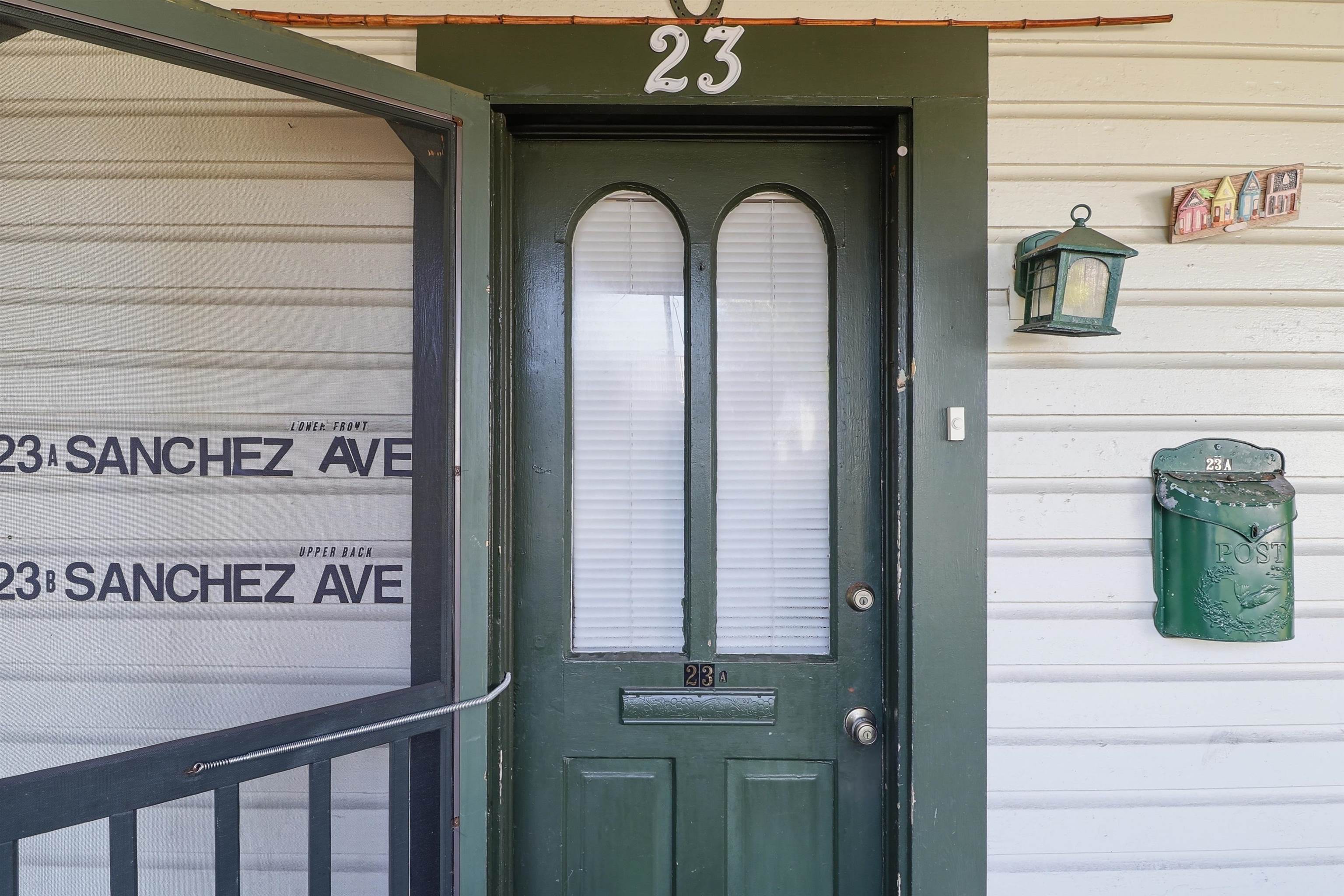 23 Sanchez Ave