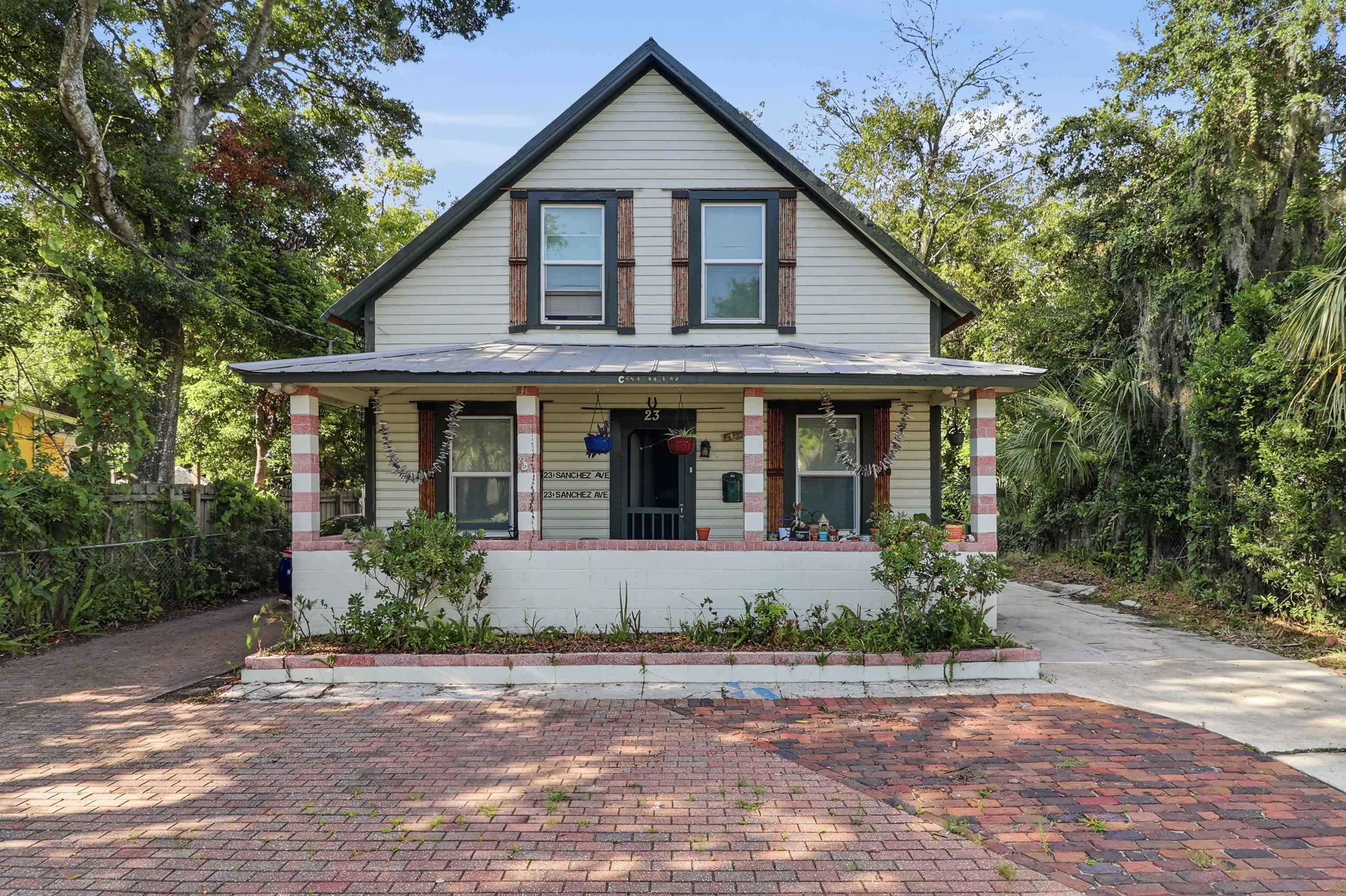 23 Sanchez Ave