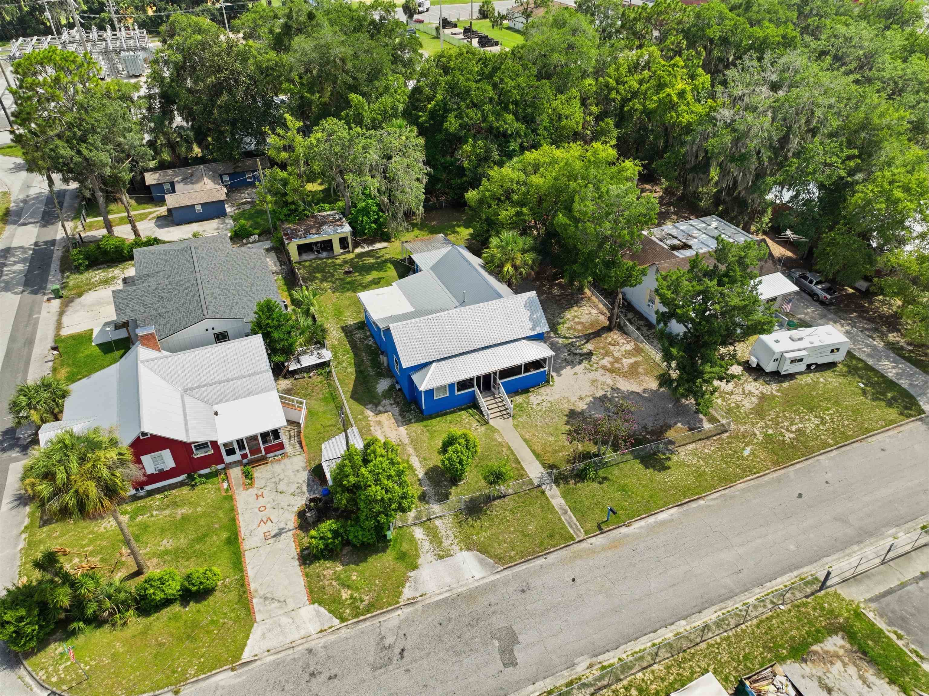 1811 Kate St