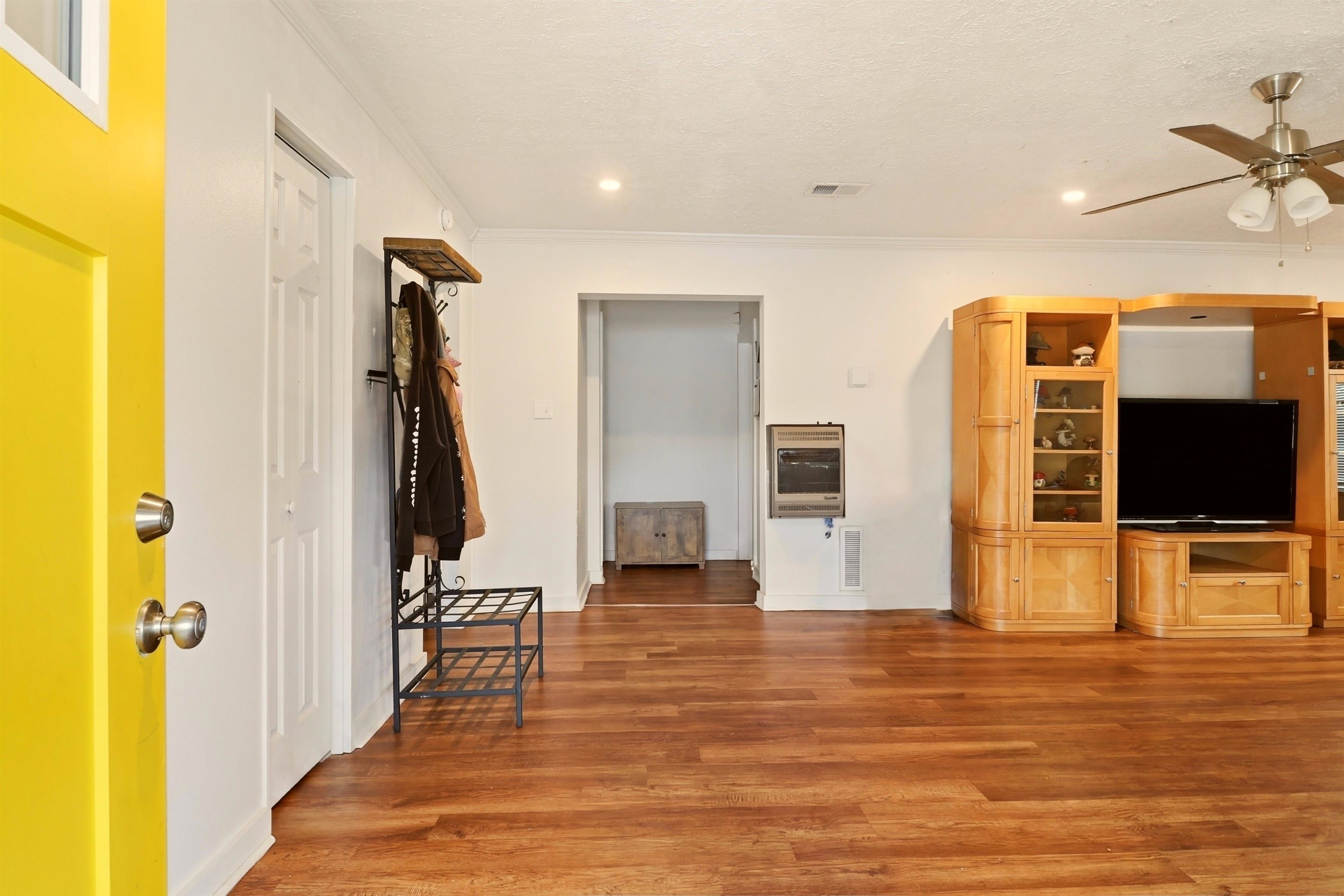 1811 Kate St
