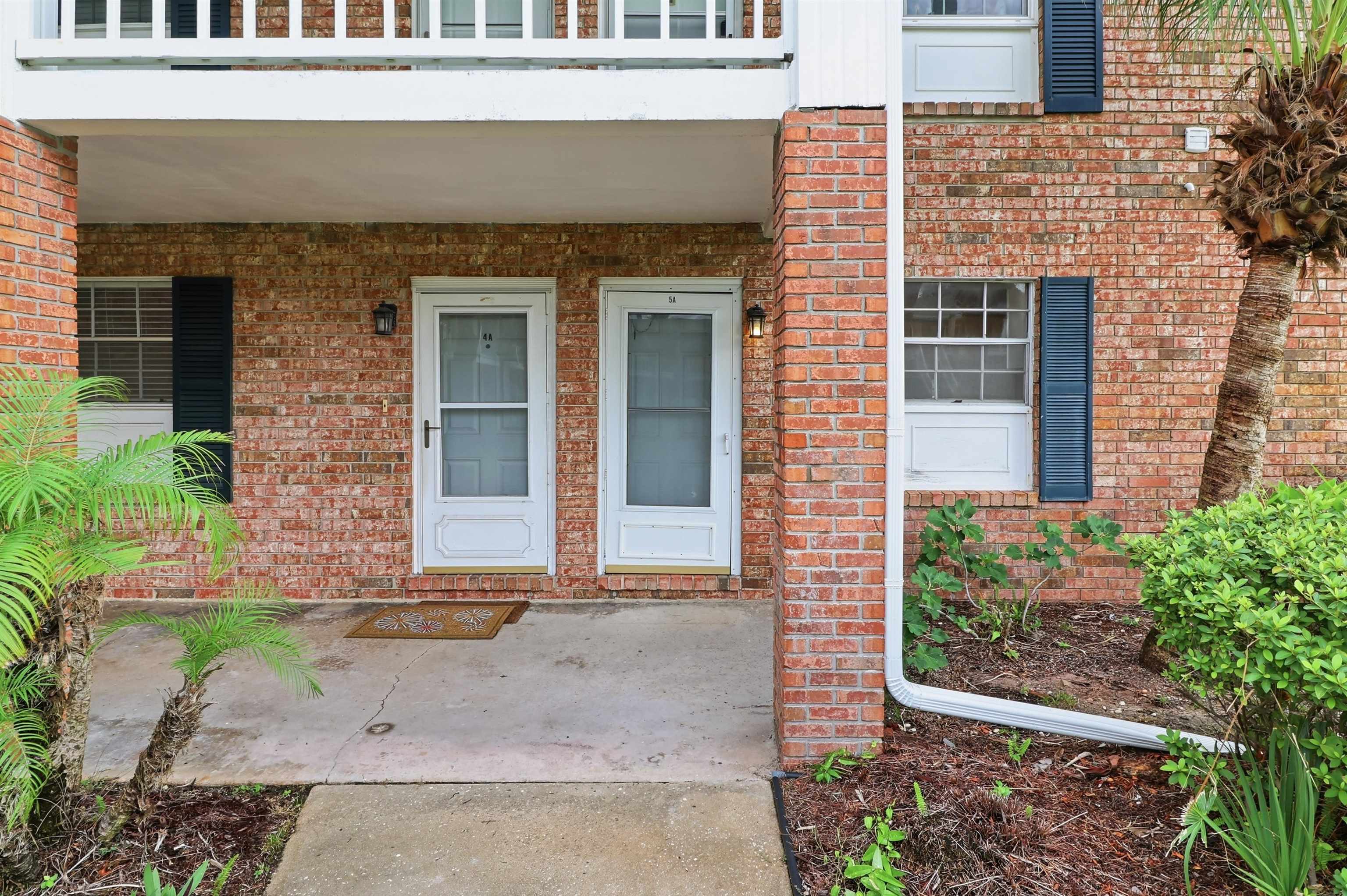 22 Comares Ave Unit: 5A