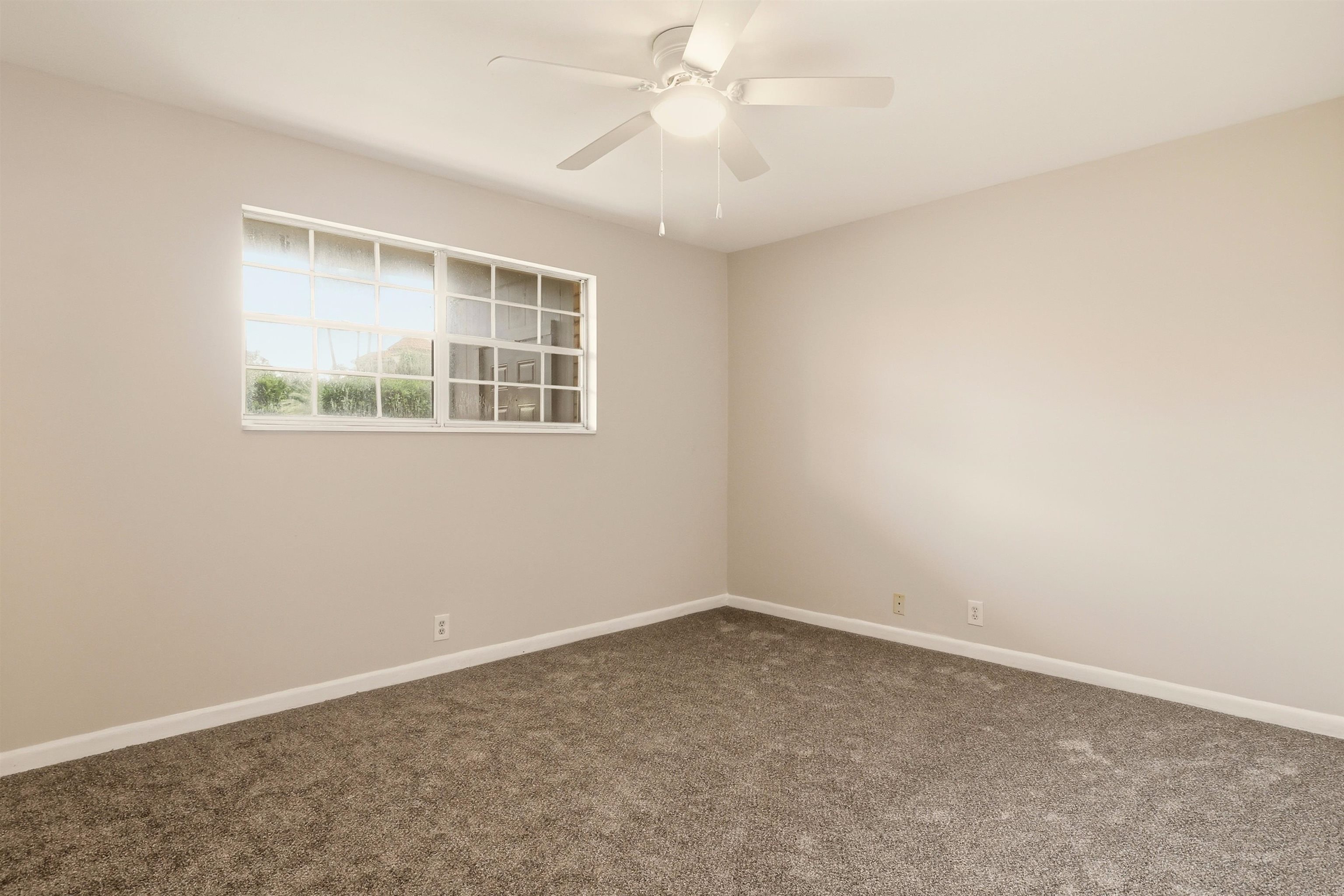 22 Comares Ave Unit: 5A