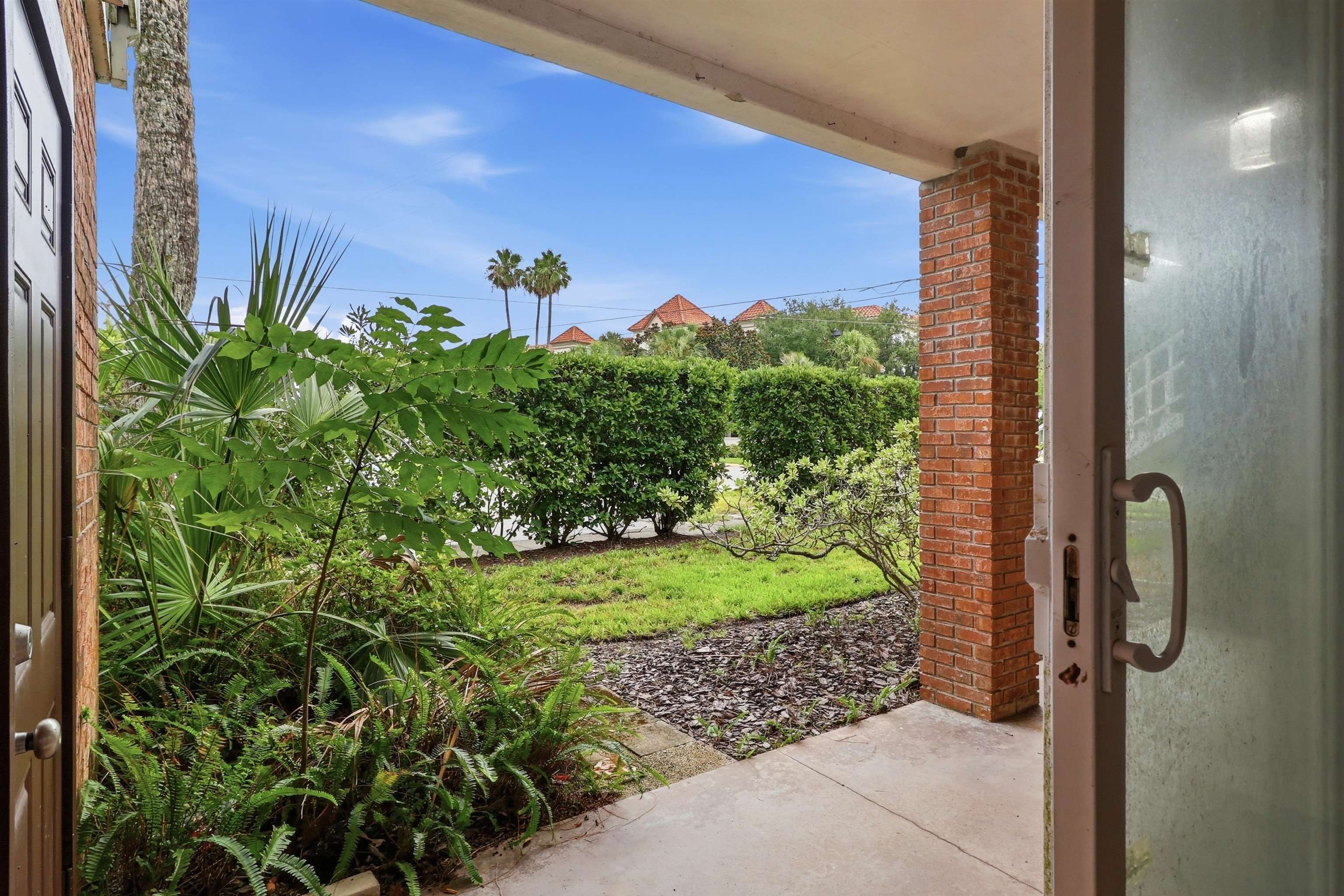 22 Comares Ave Unit: 5A