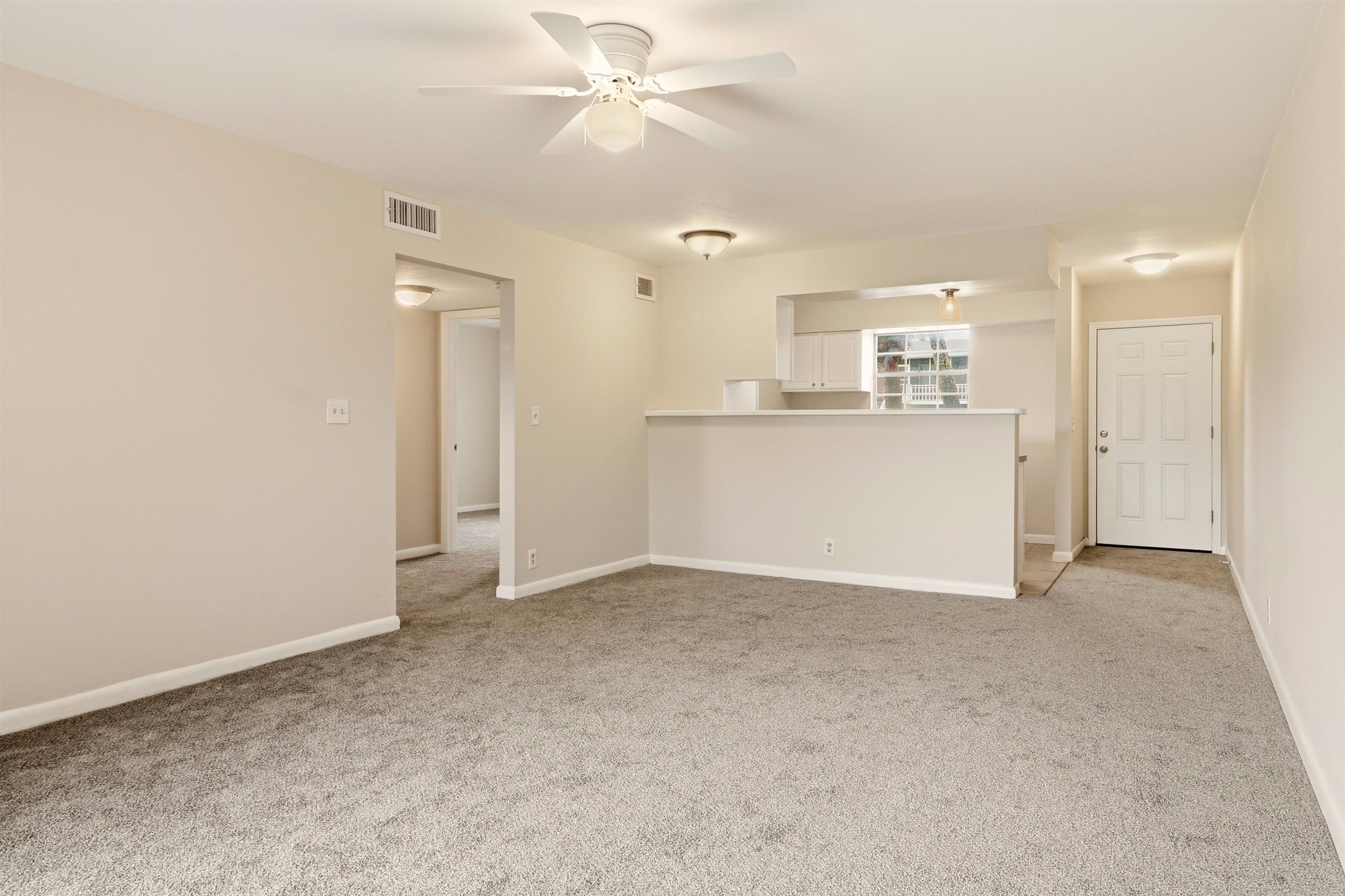 22 Comares Ave Unit: 5A