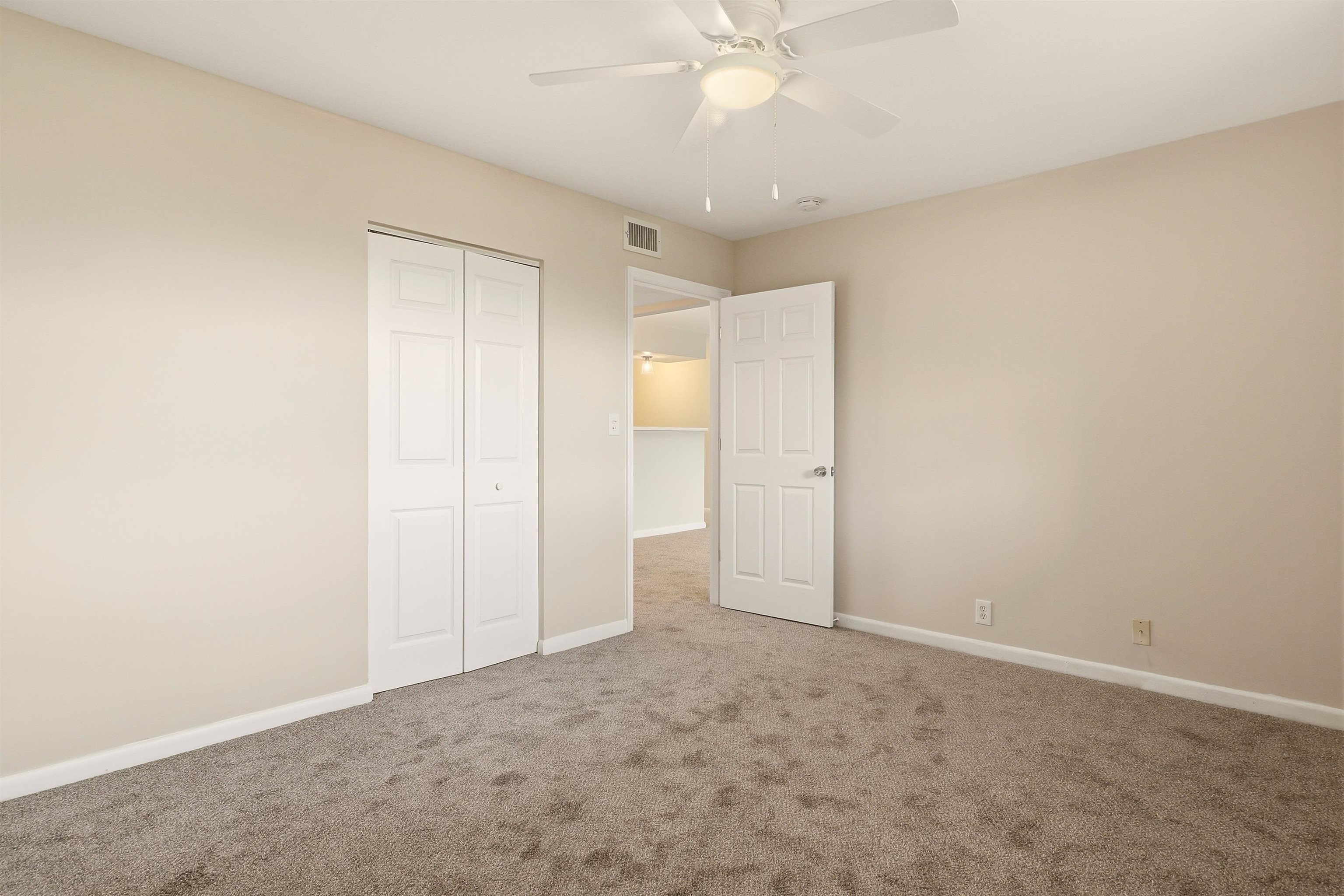 22 Comares Ave Unit: 5A