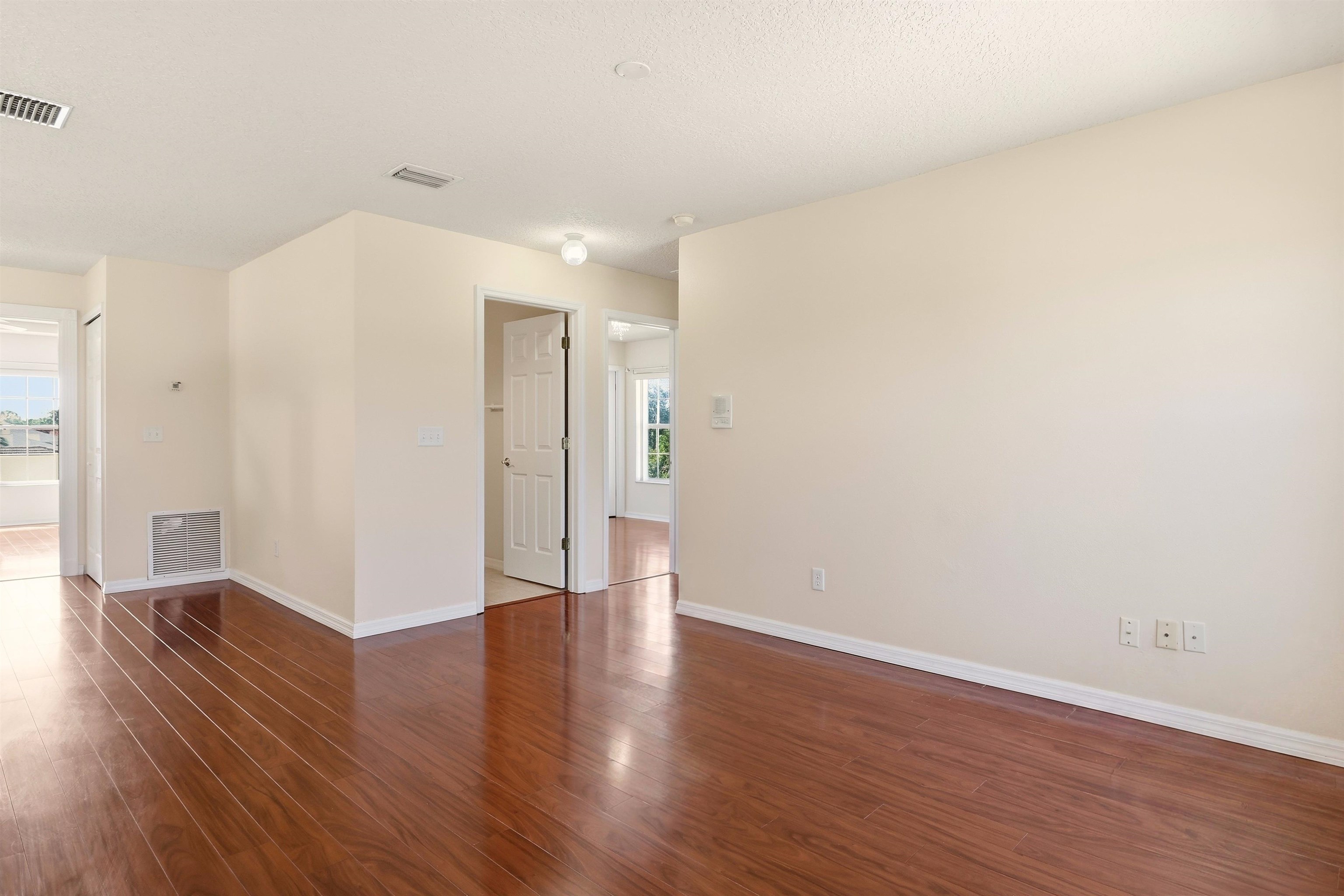 7 Flint Place