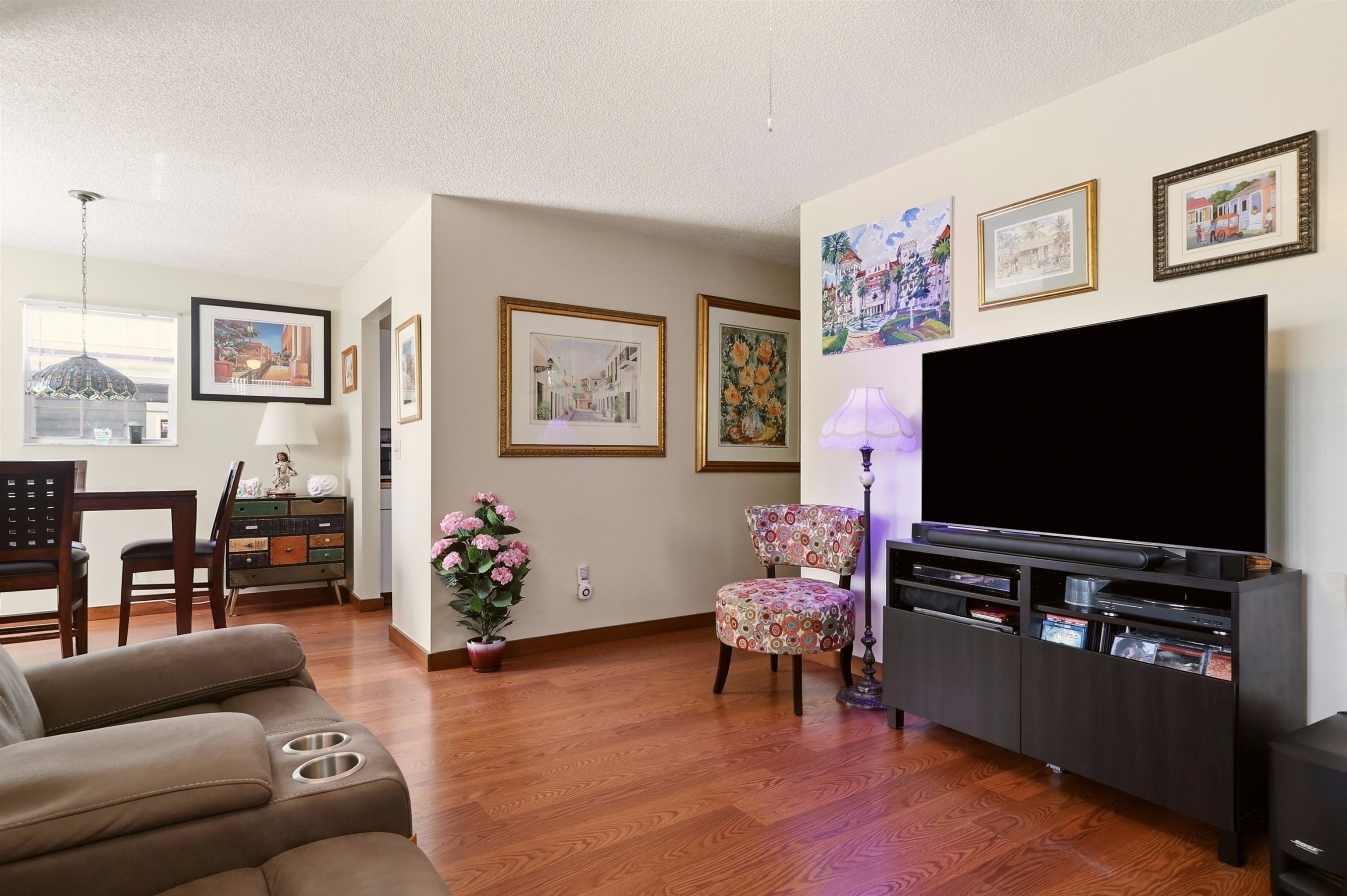 148 M L King Avenue