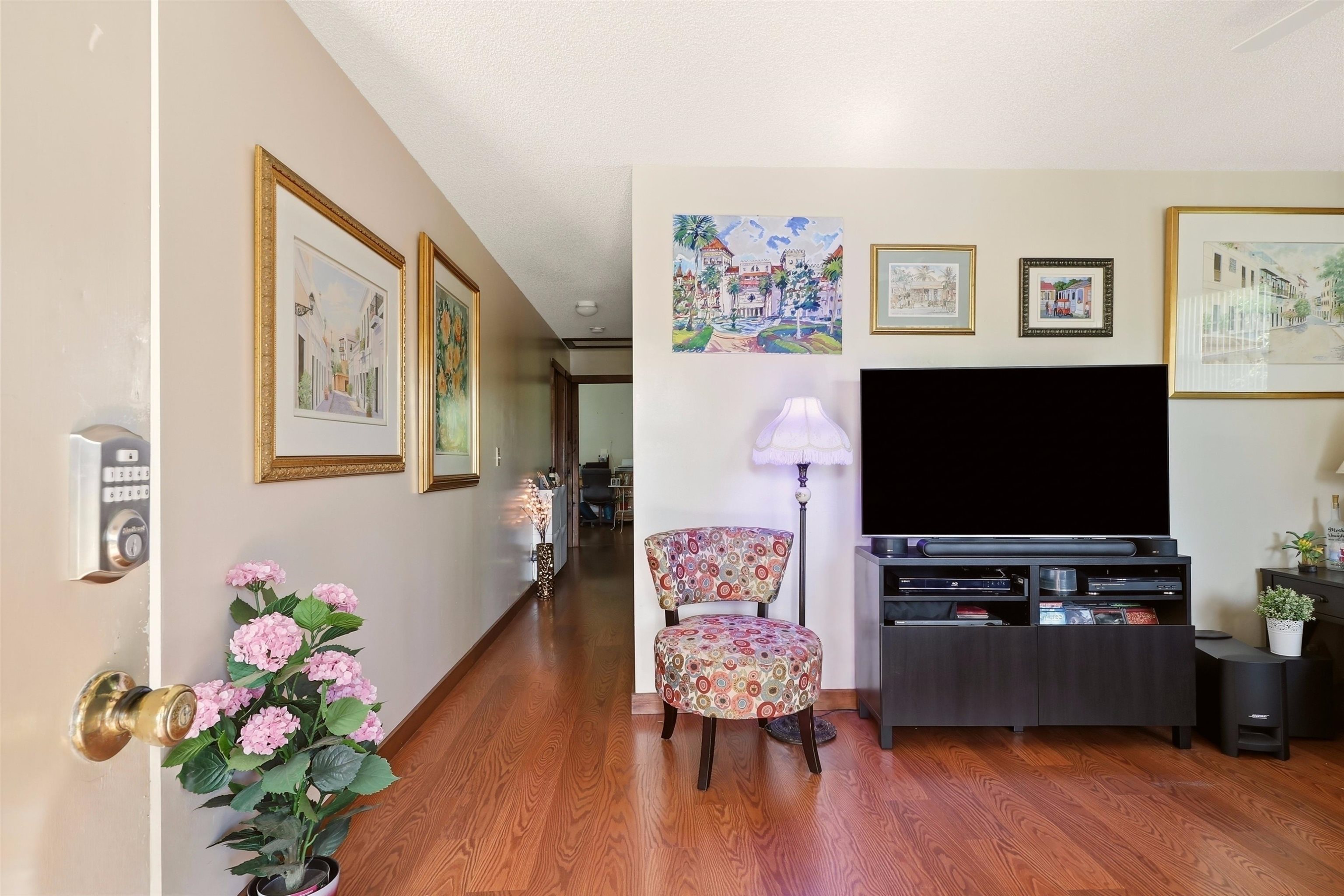 148 M L King Avenue