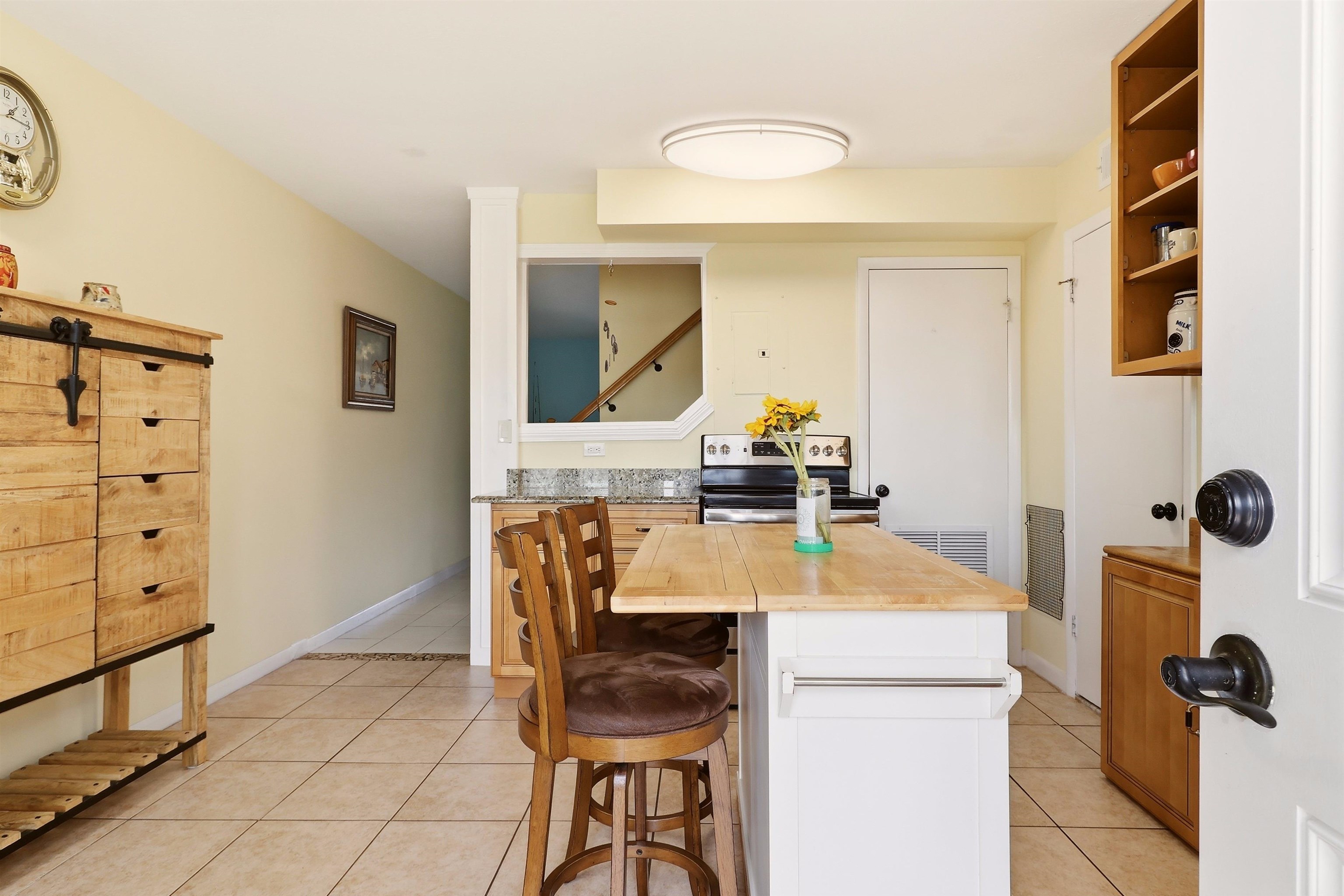 22 Comares Avenue Unit: 1A