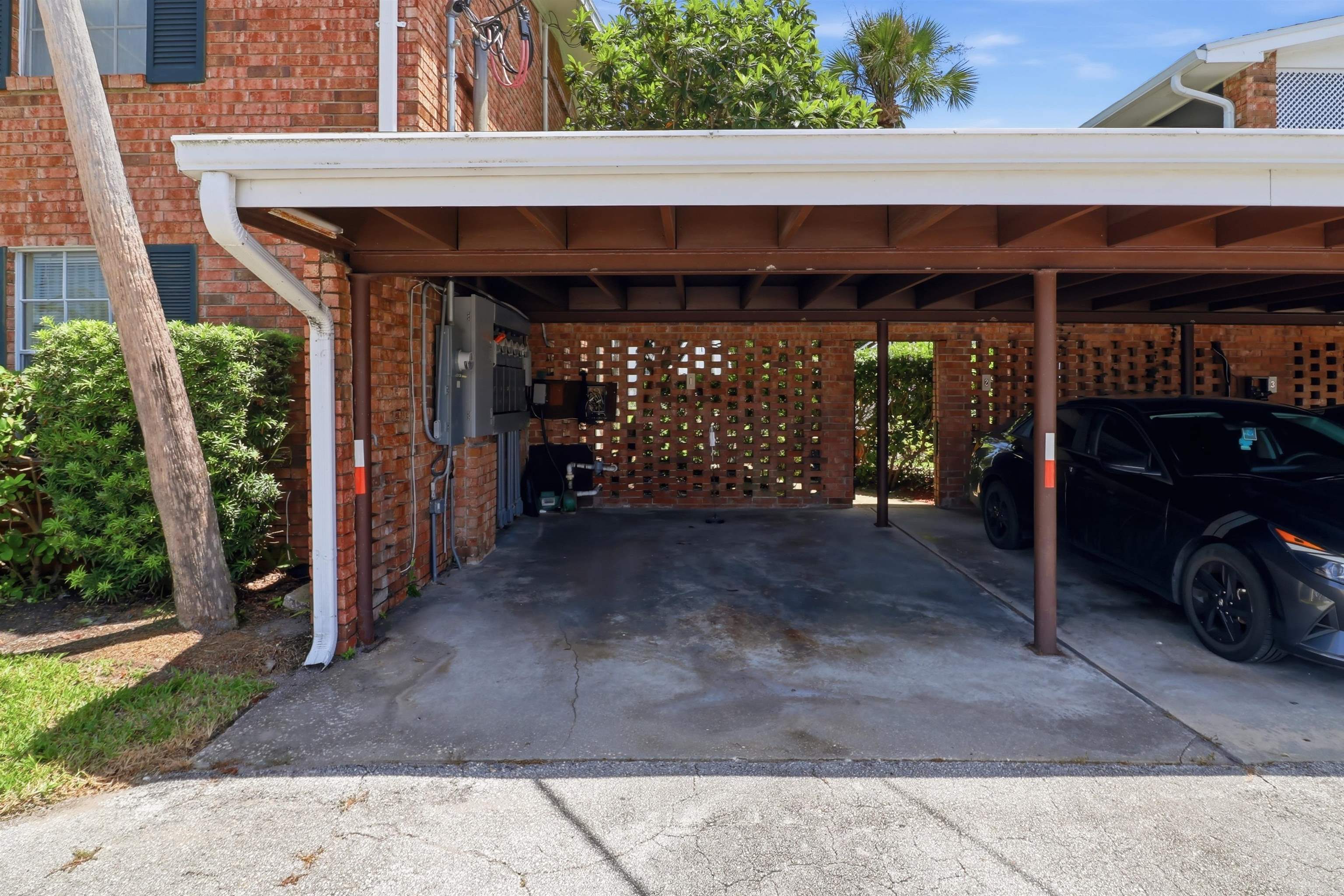 22 Comares Avenue Unit: 1A