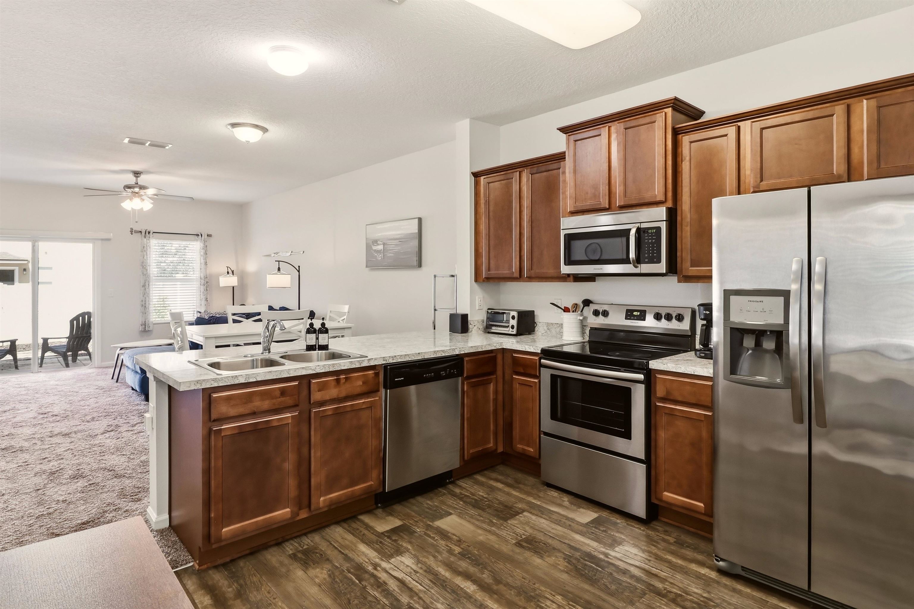 256 Whitland Way