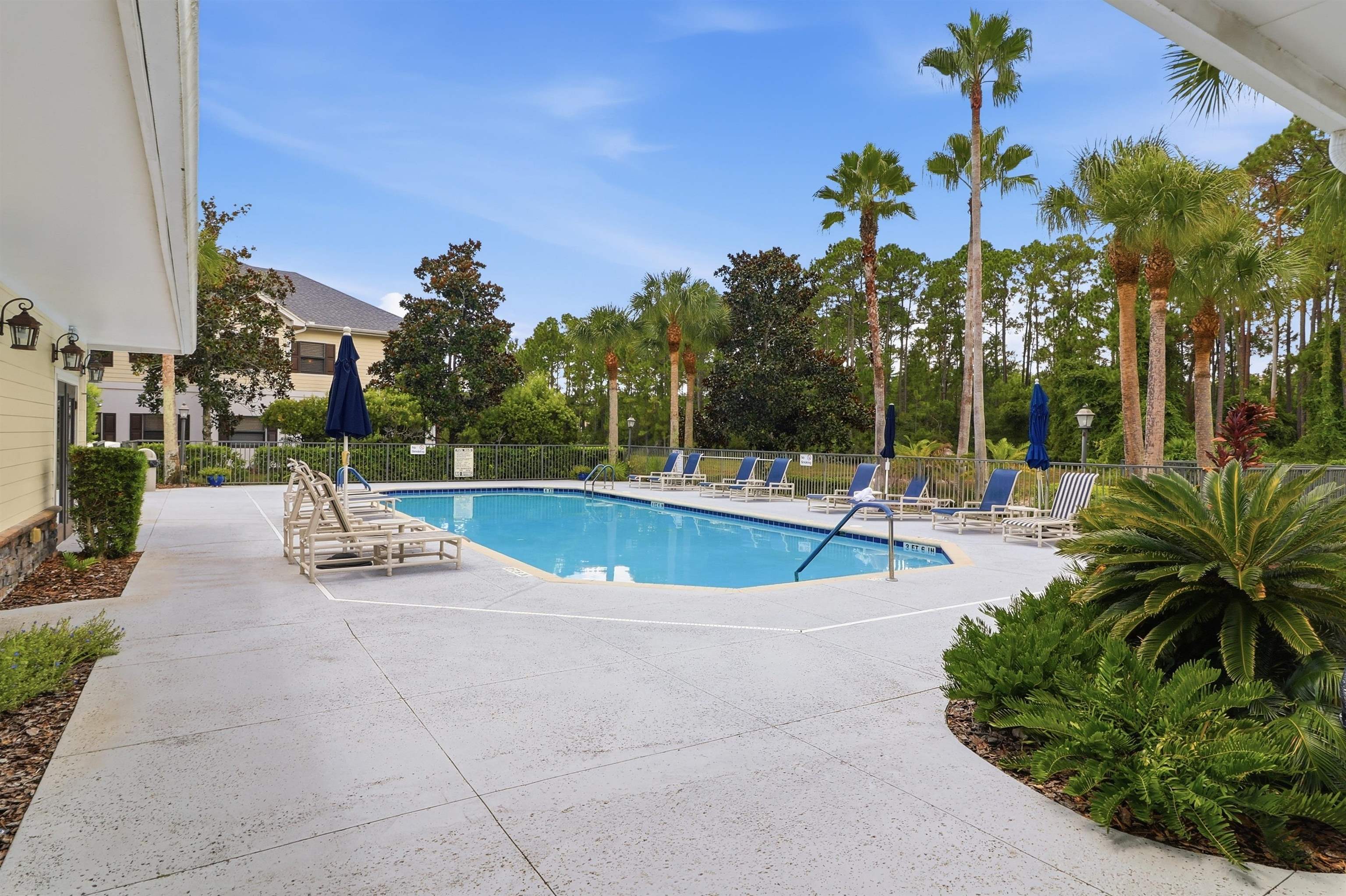 109 Laurel Wood Way Unit: 105