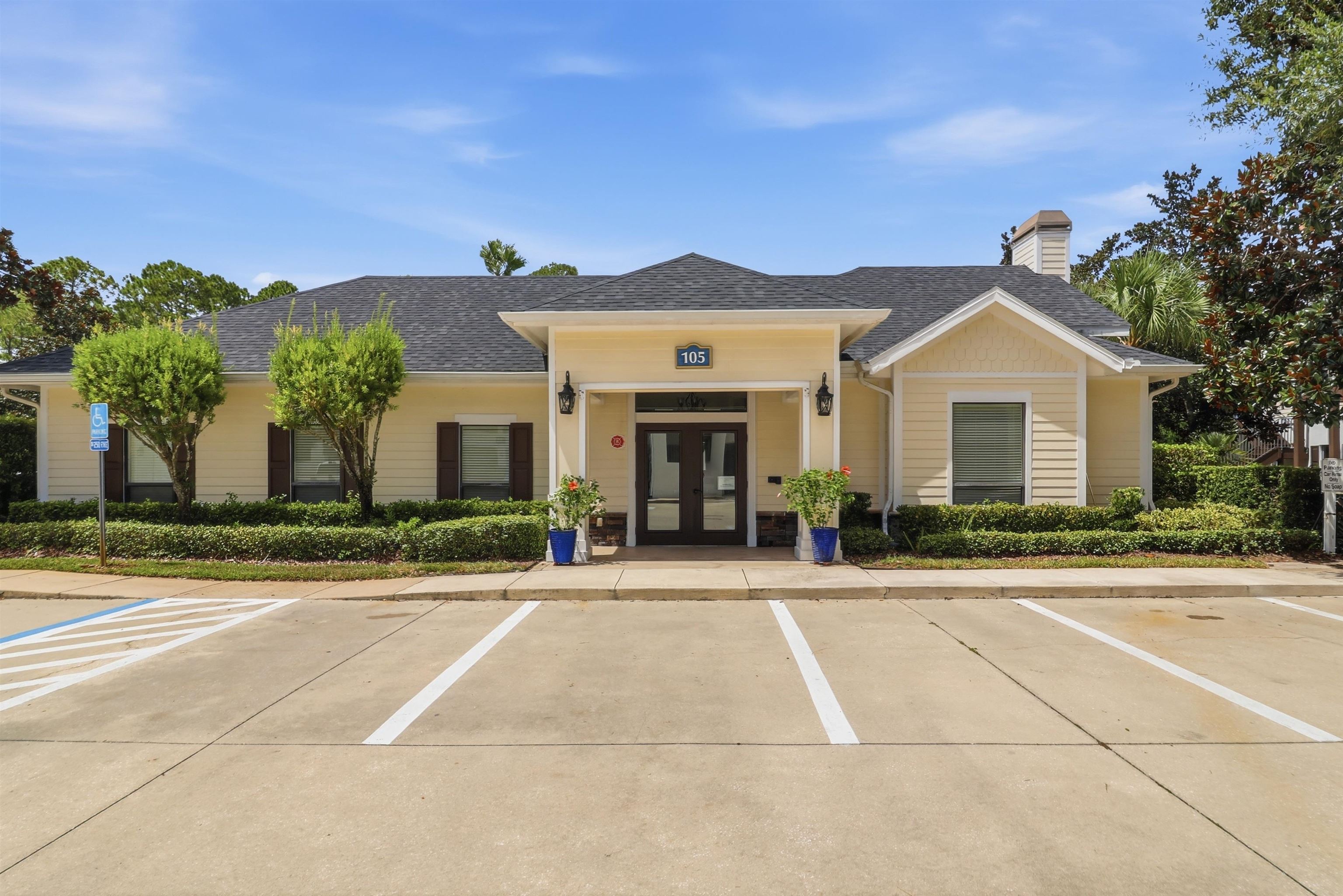 109 Laurel Wood Way Unit: 105