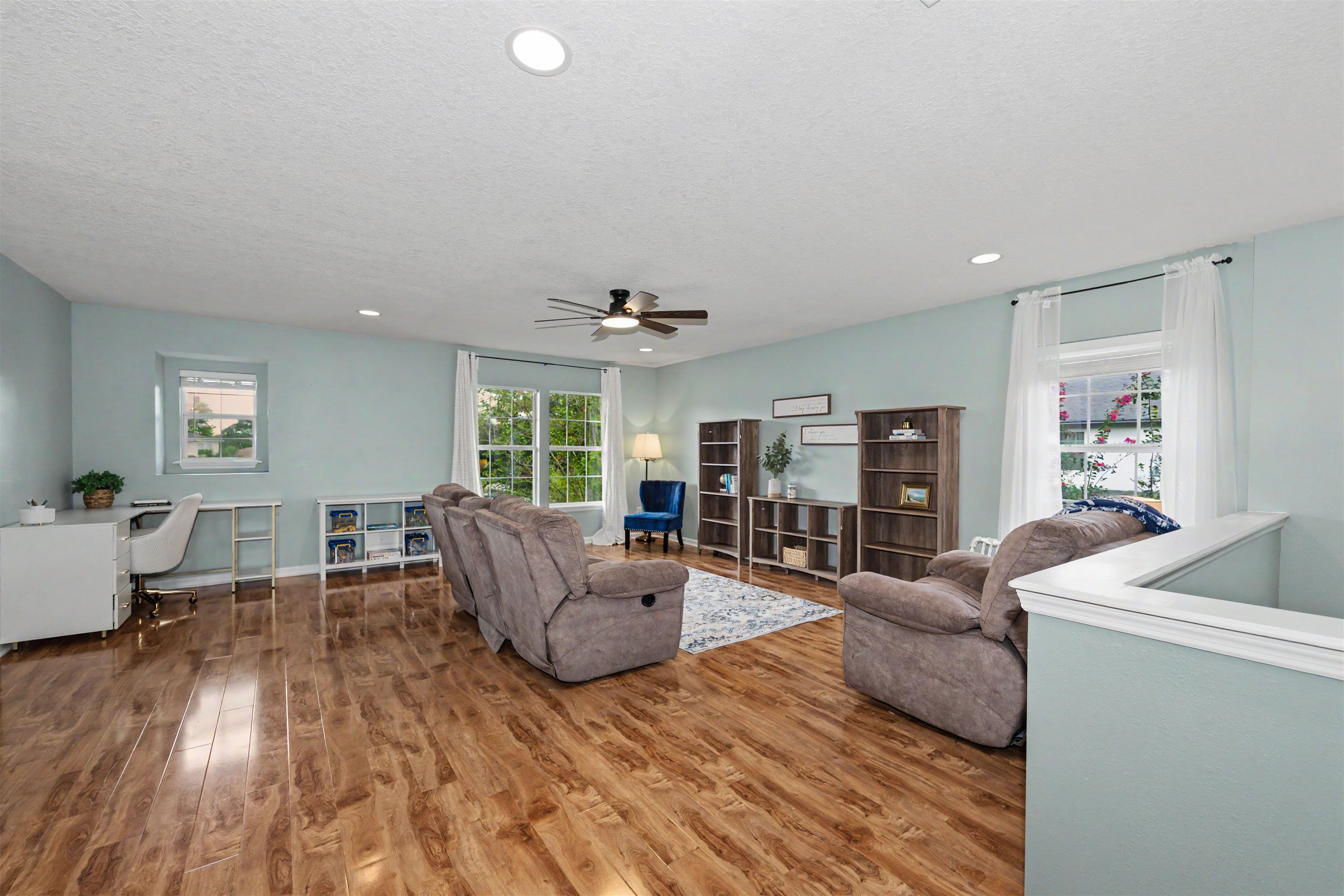 5532 Over Creek Dr