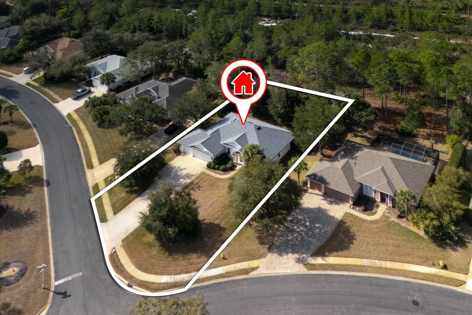 937 Mirror Lake Dr