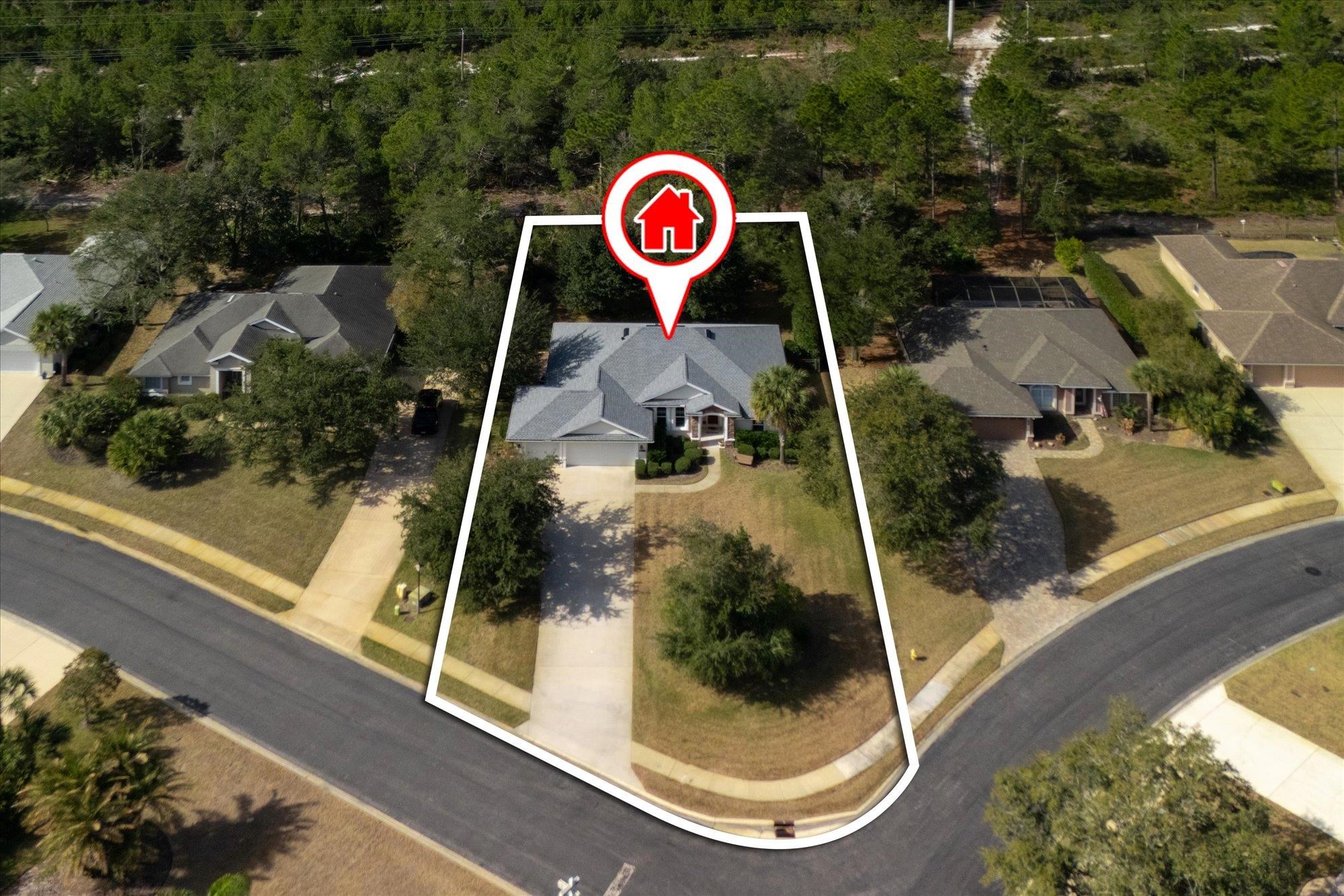 937 Mirror Lake Dr