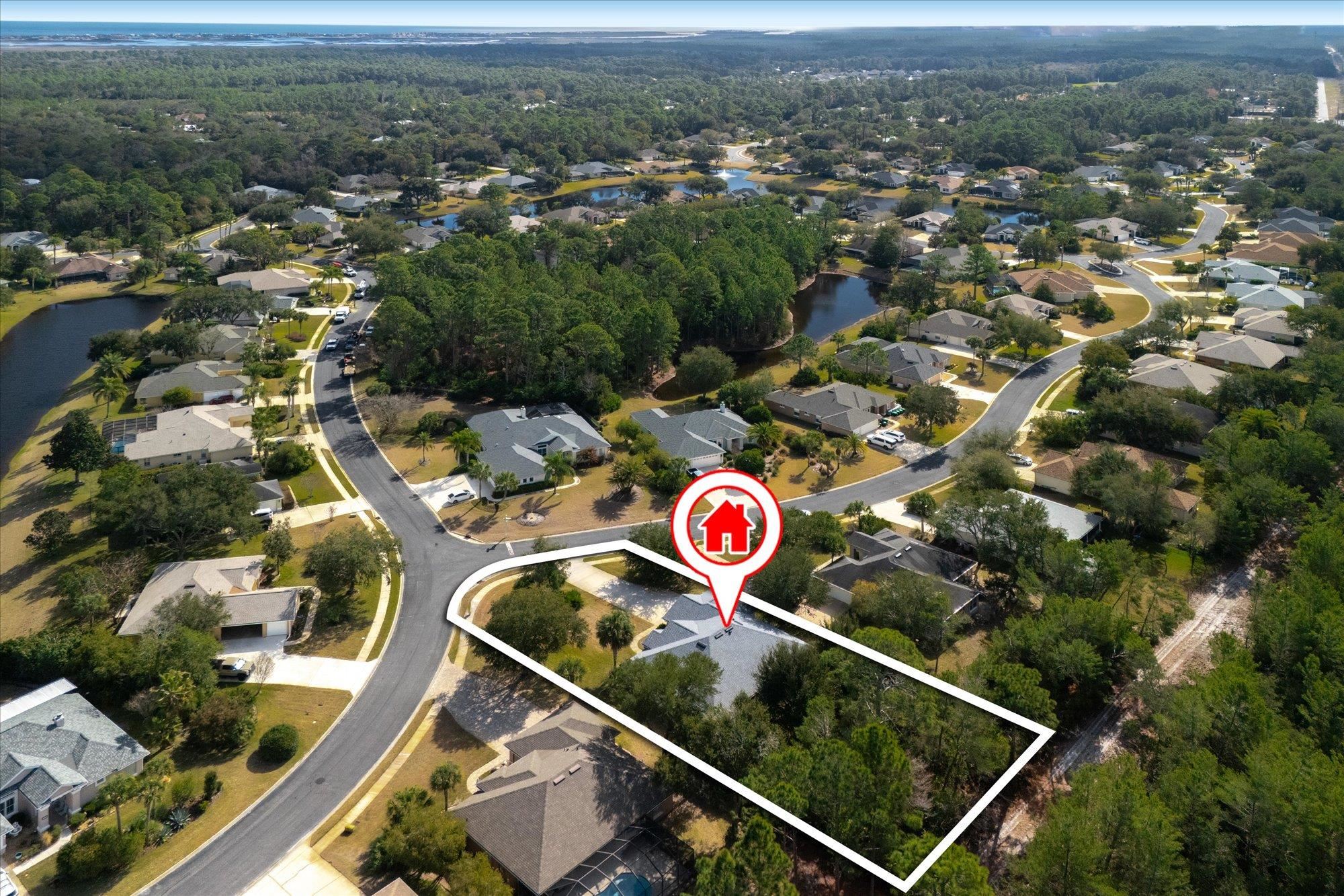 937 Mirror Lake Dr