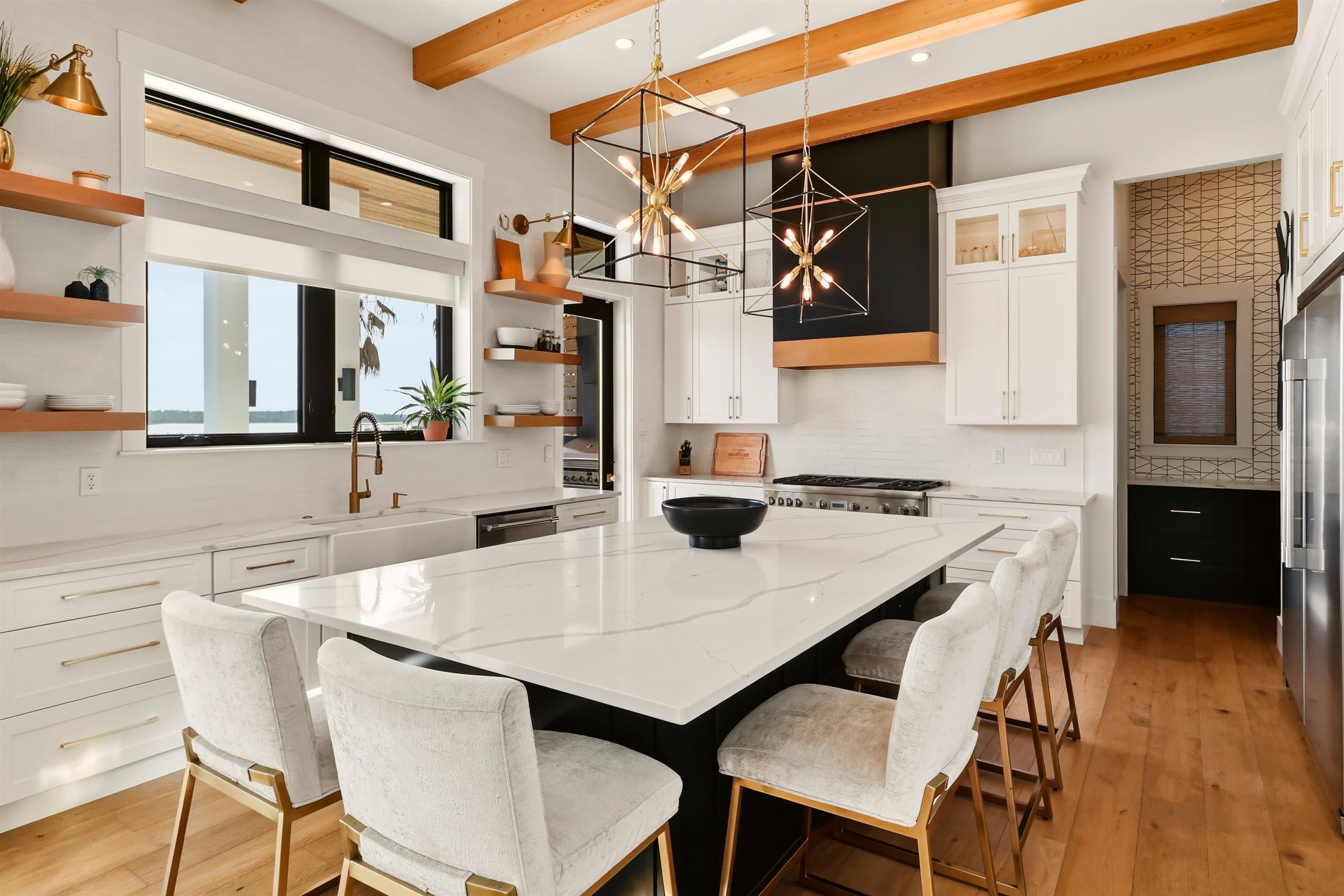 120 Grand Oaks Drive