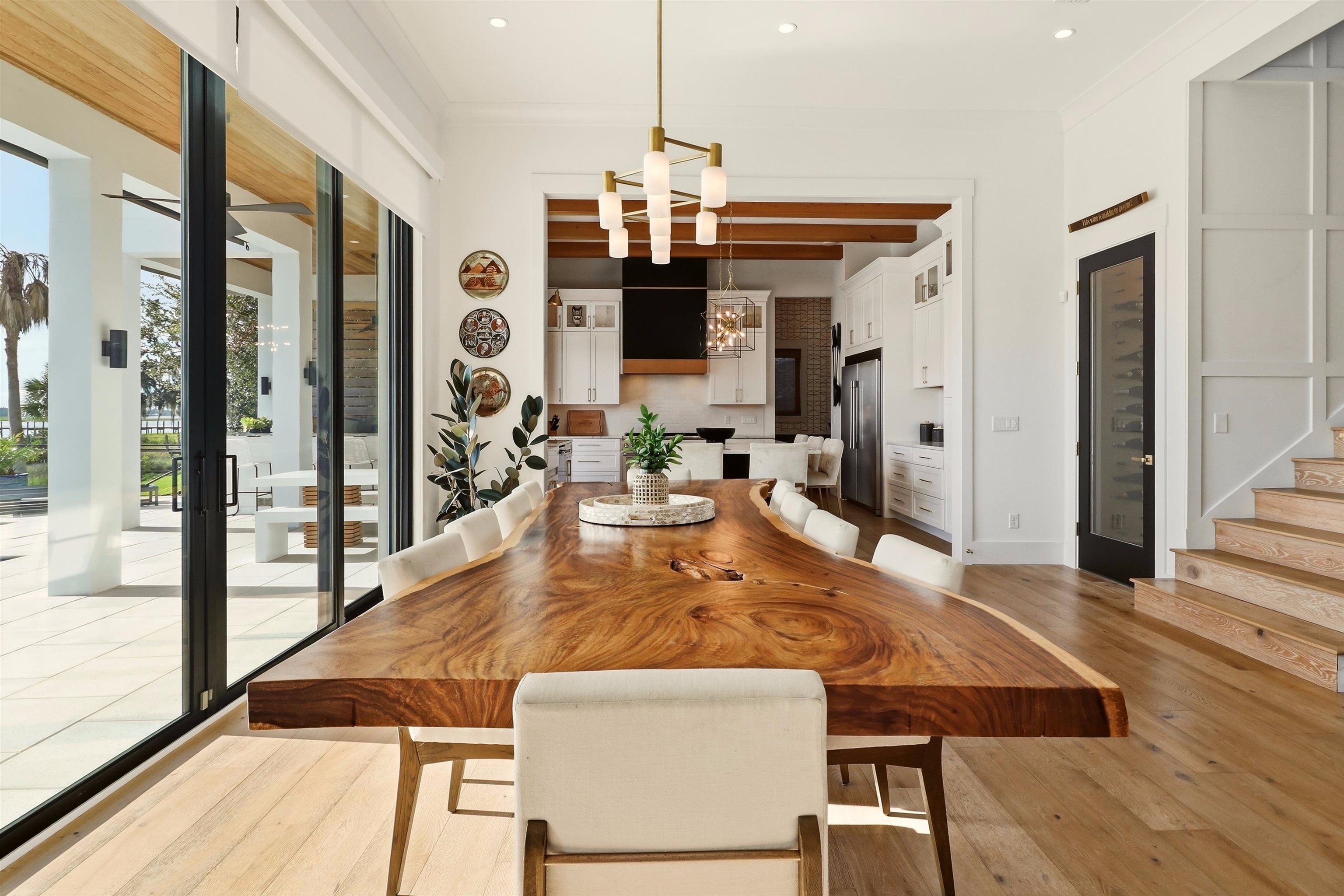 120 Grand Oaks Drive