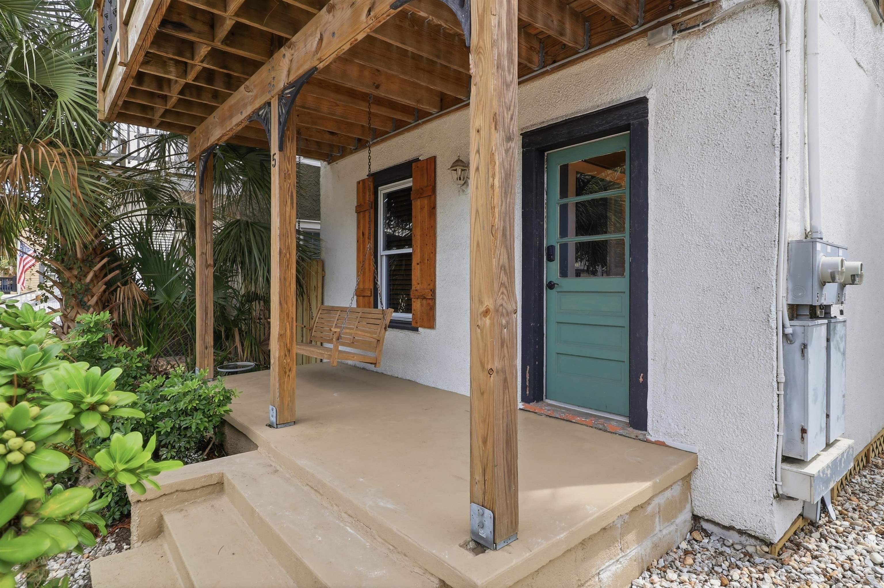 5 Riberia Street