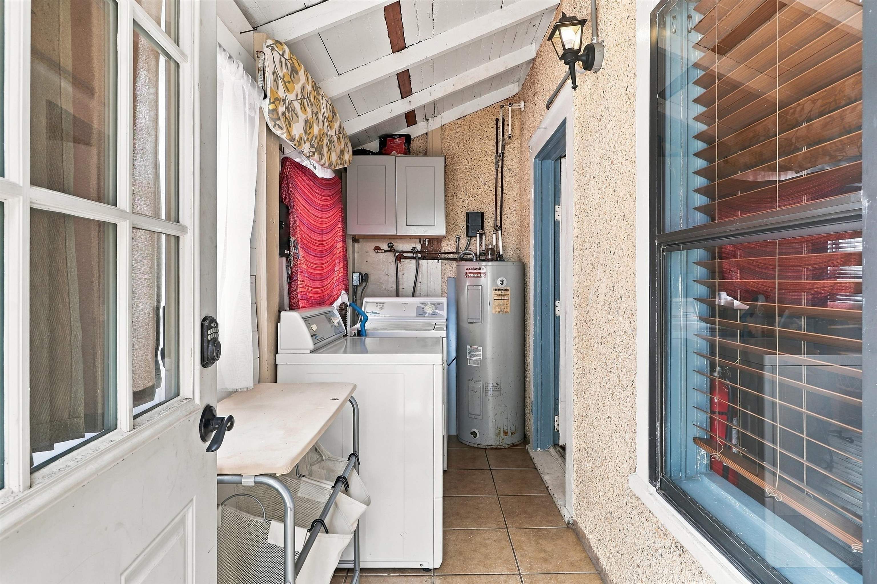 5 Riberia Street