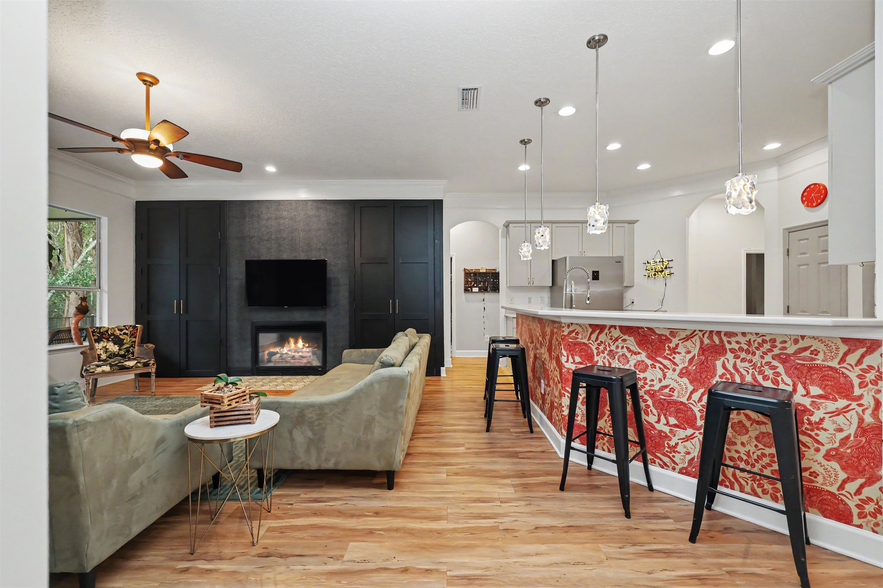 412 Emslie Terrace