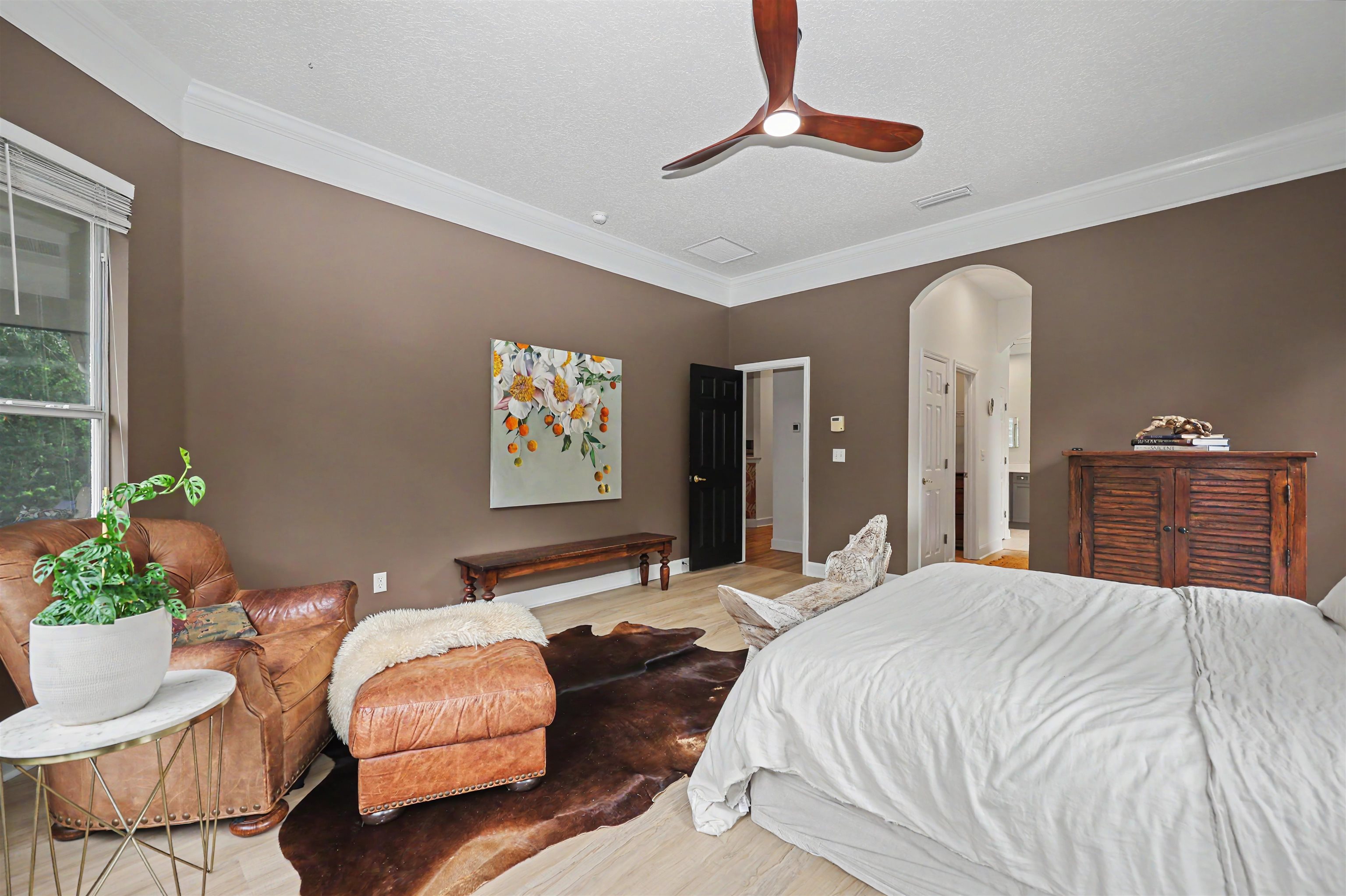 412 Emslie Terrace