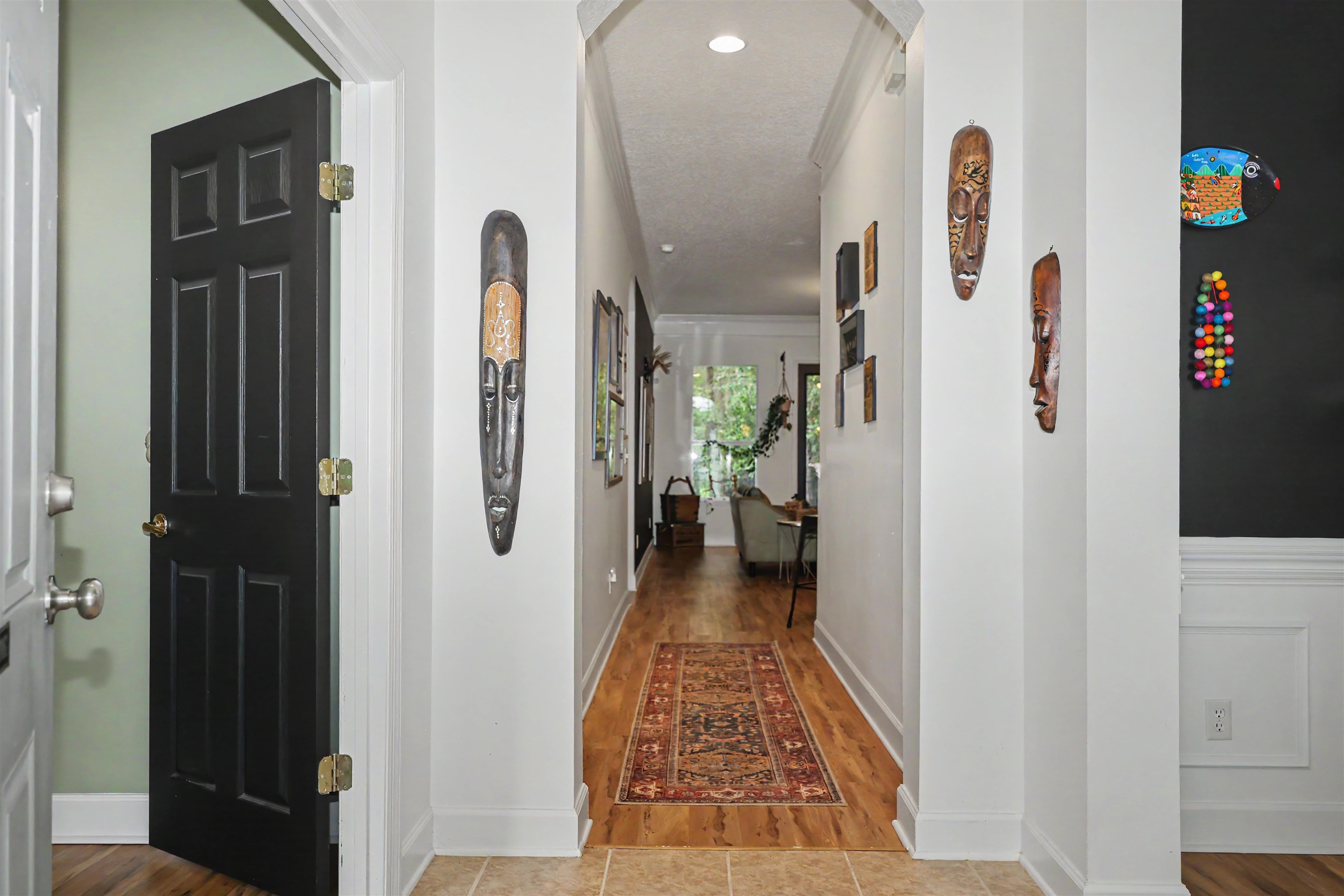 412 Emslie Terrace