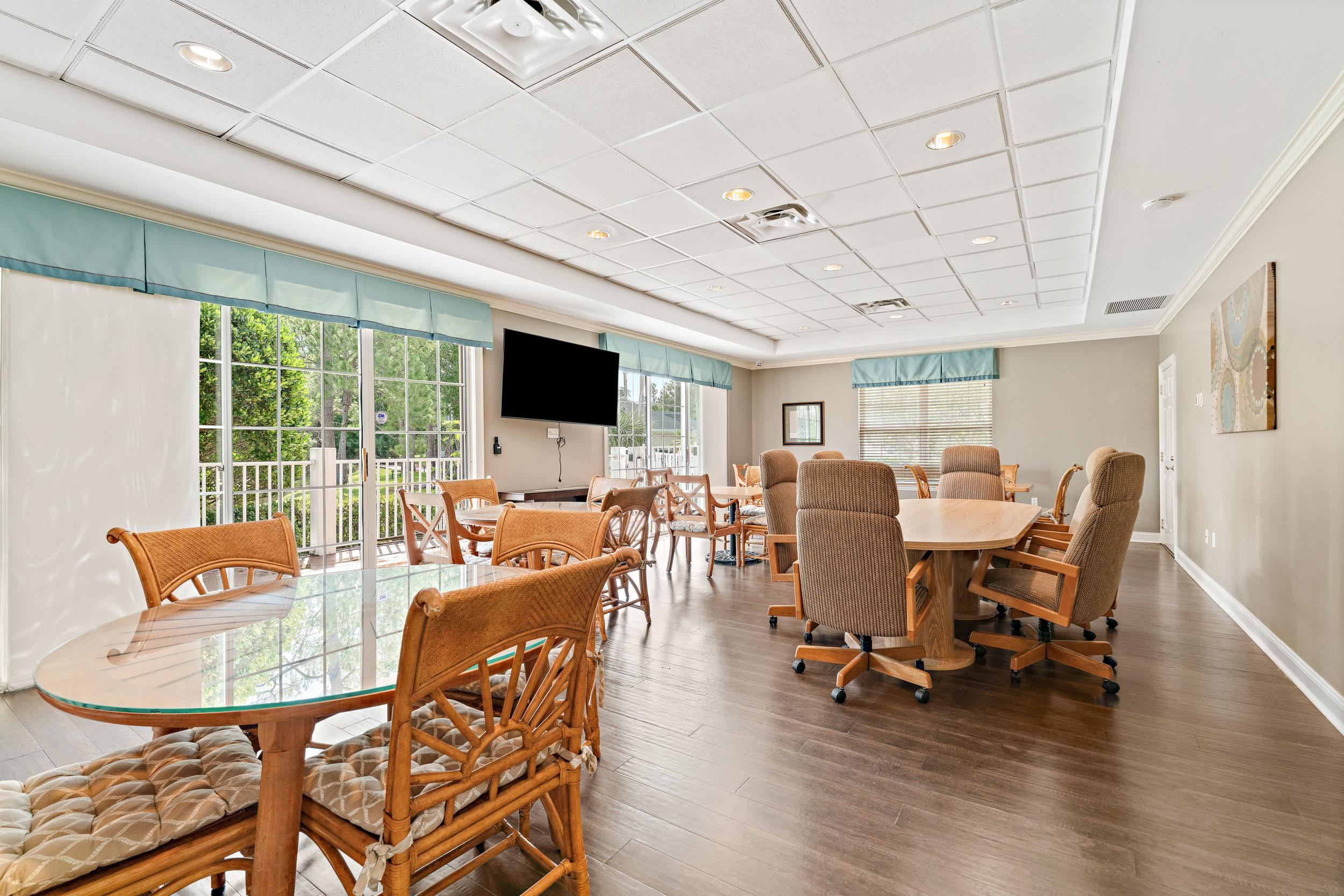 145 N Champions Way Unit: 123