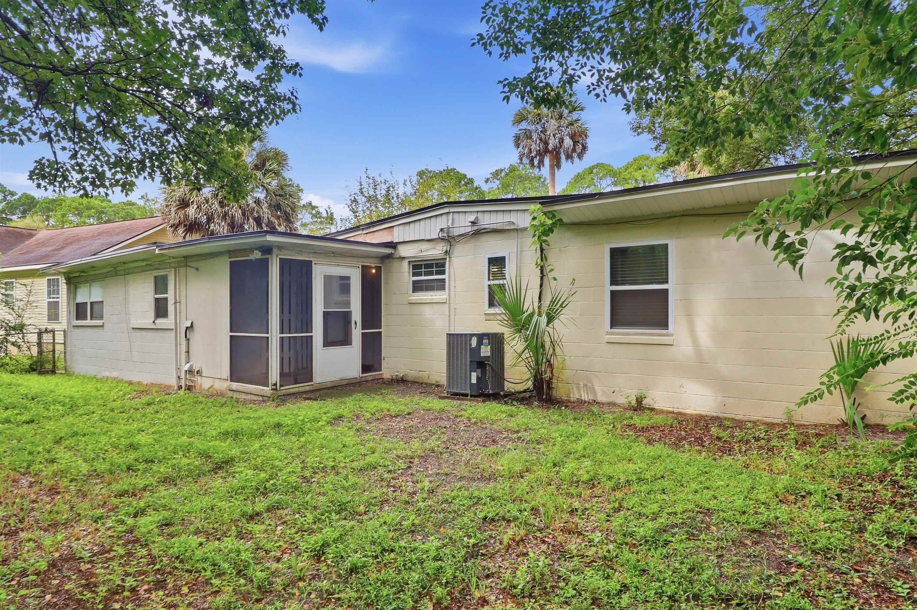 4117 E Eve Dr