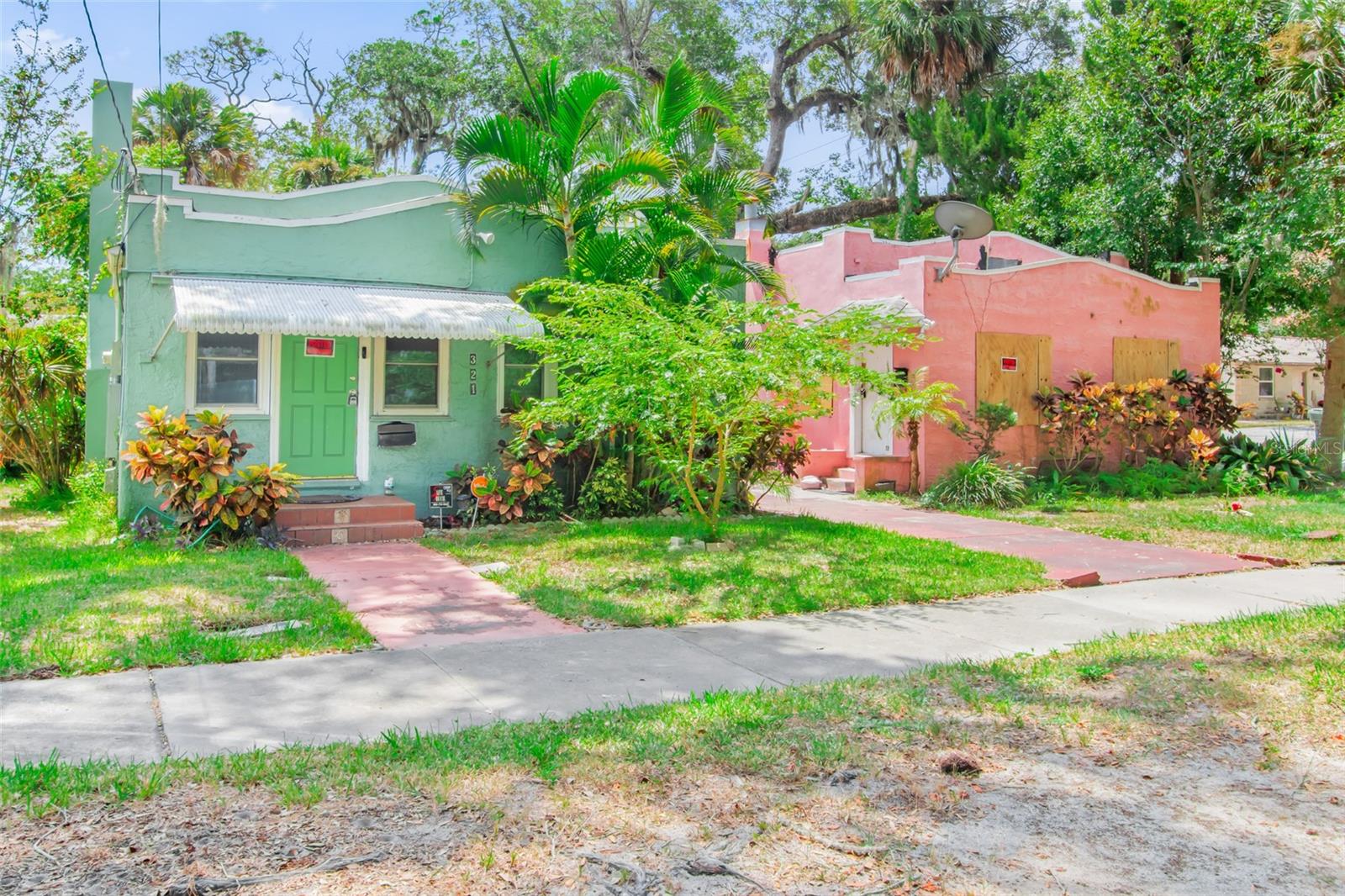 321 CEDAR ST