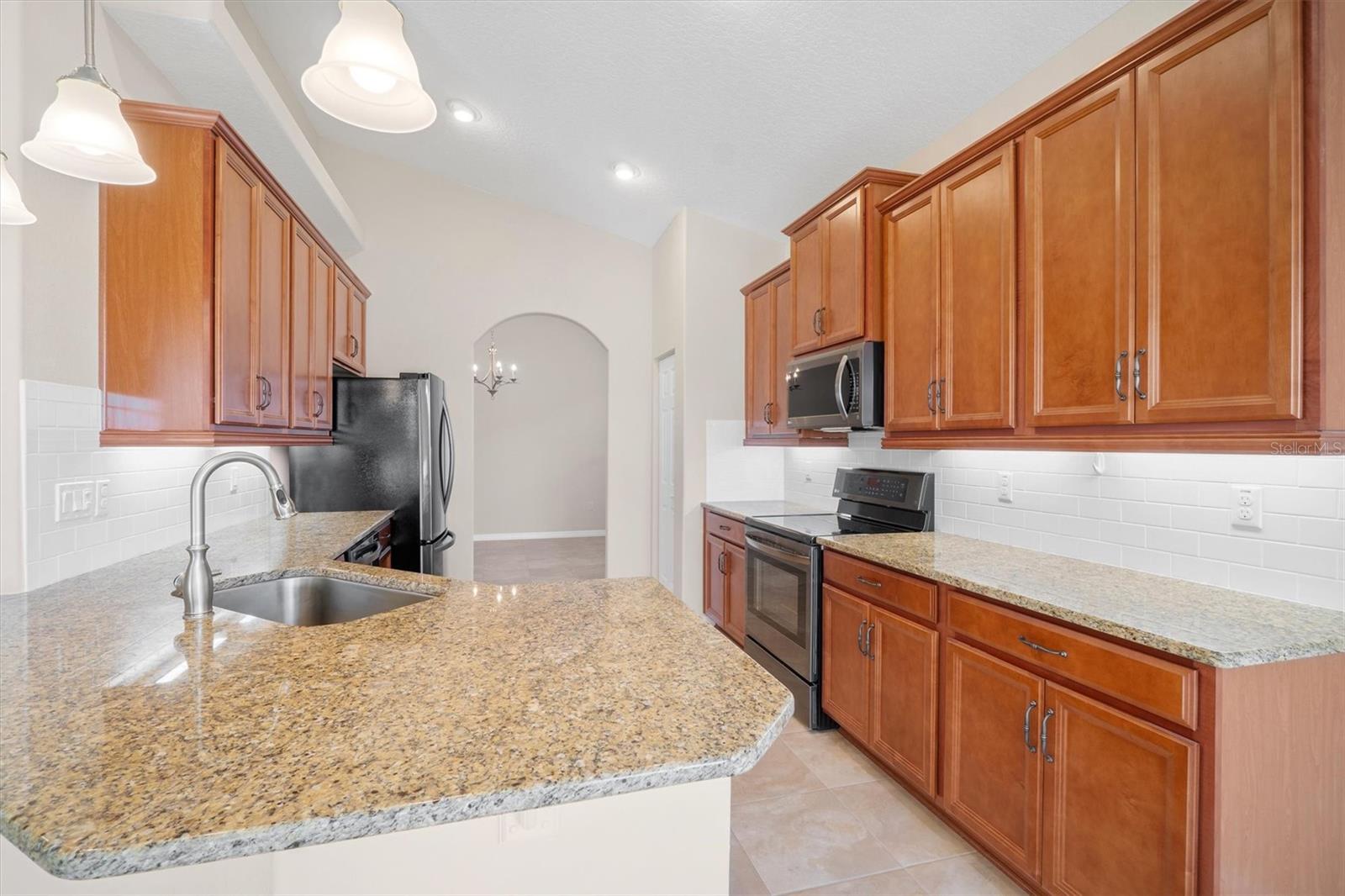76 PARK PLACE CIR