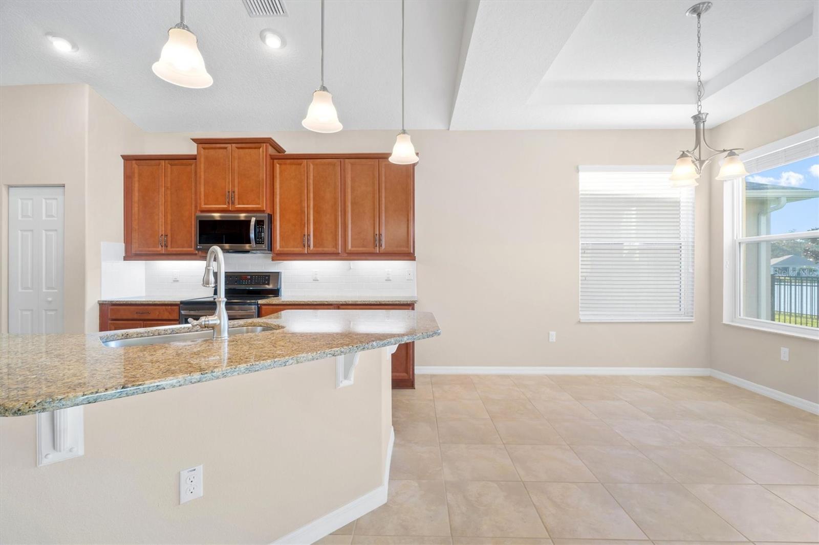 76 PARK PLACE CIR