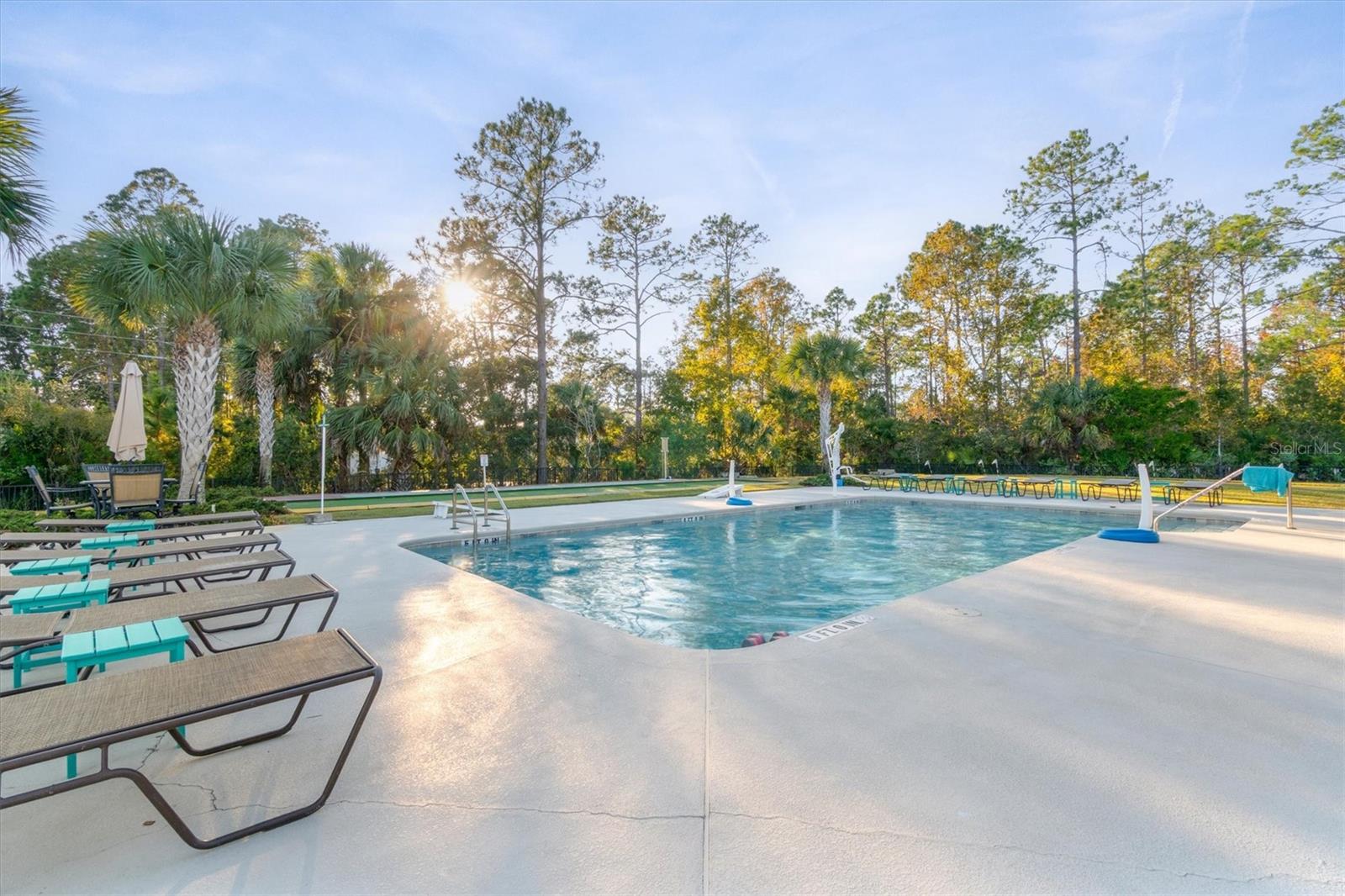 76 PARK PLACE CIR