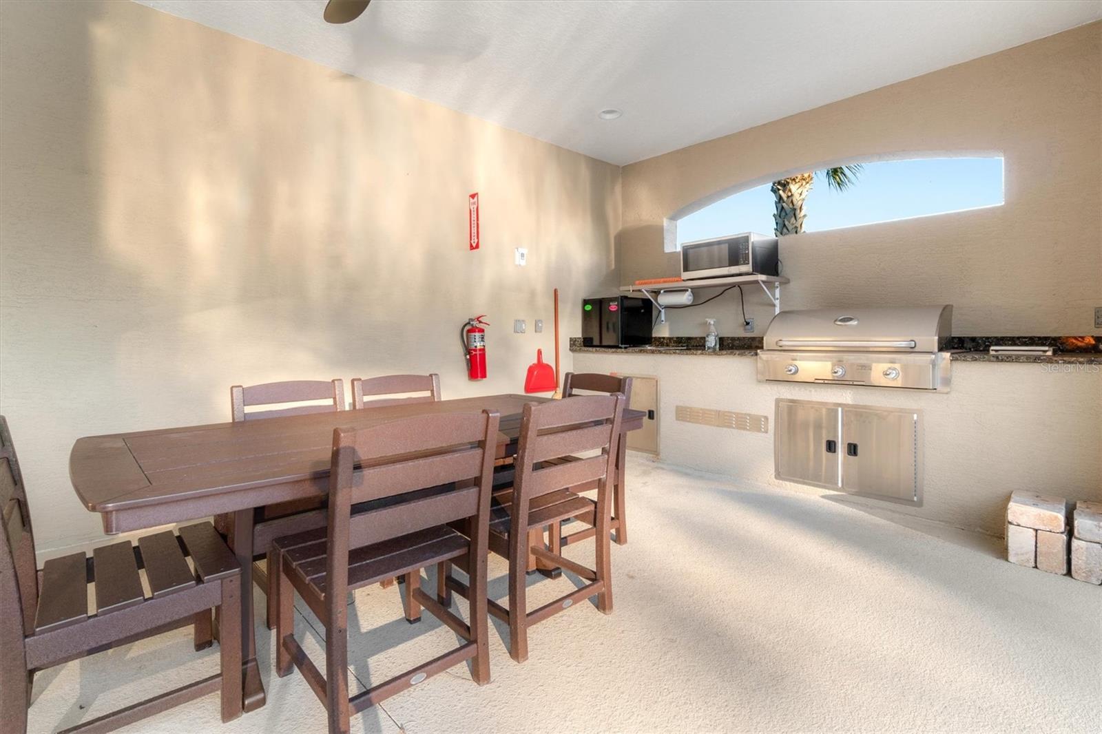 76 PARK PLACE CIR