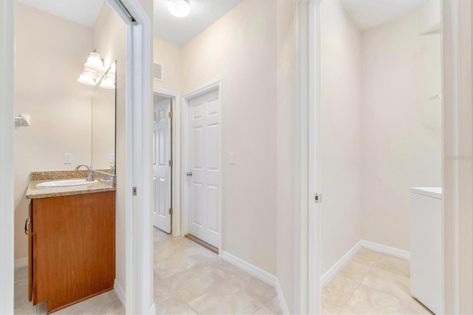 76 PARK PLACE CIR