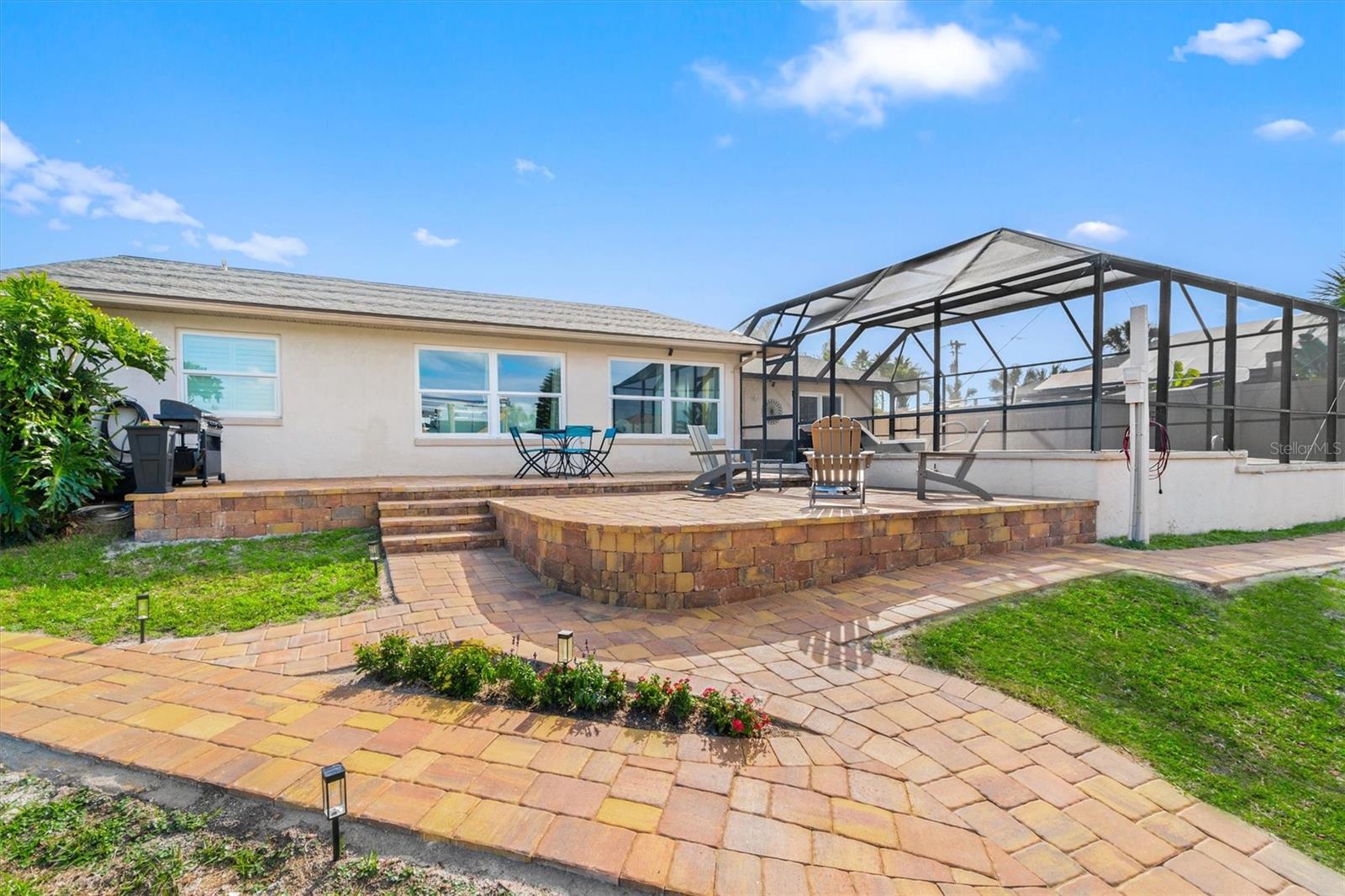 5 CHEYENNE CT