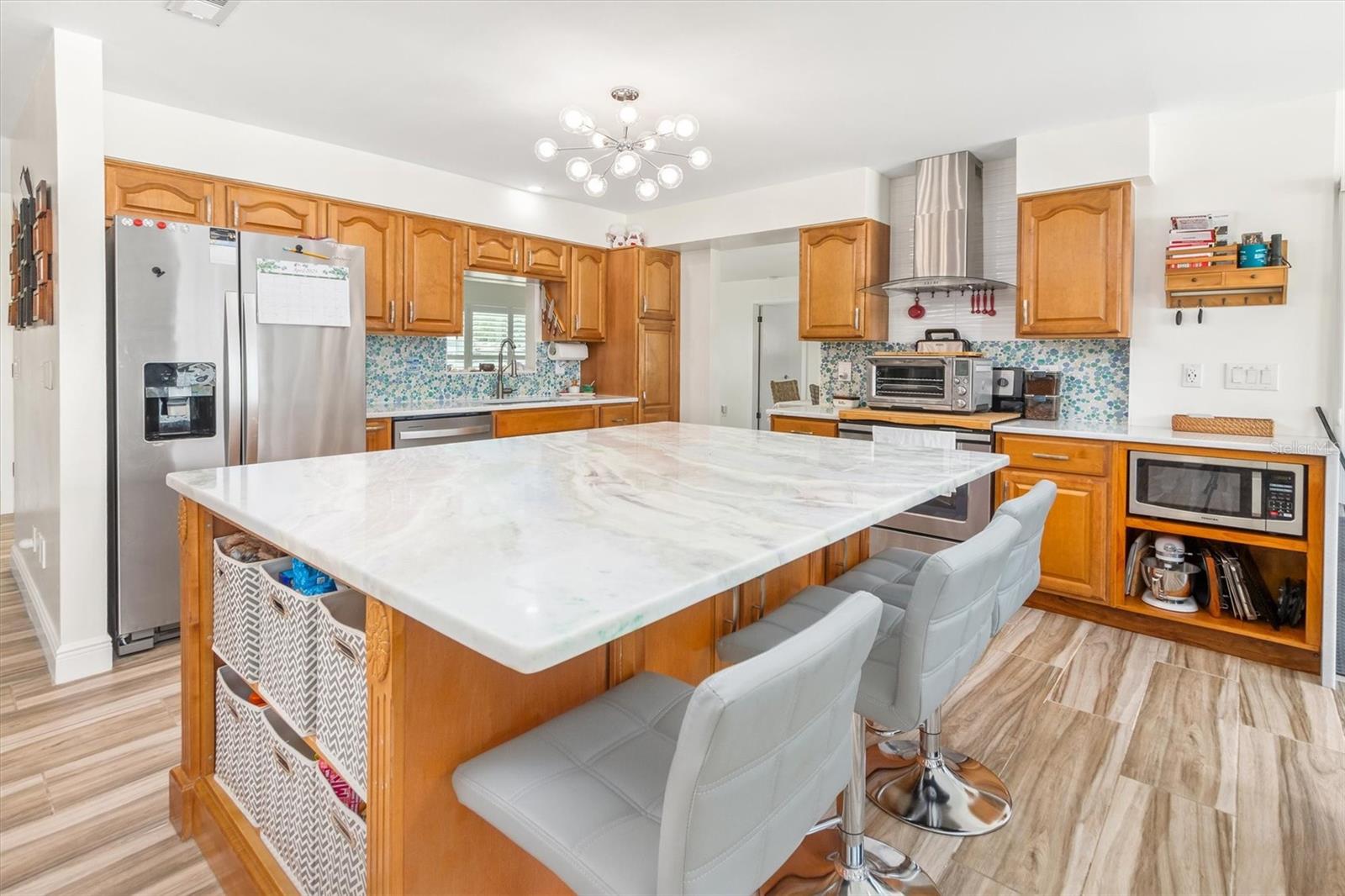 5 CHEYENNE CT
