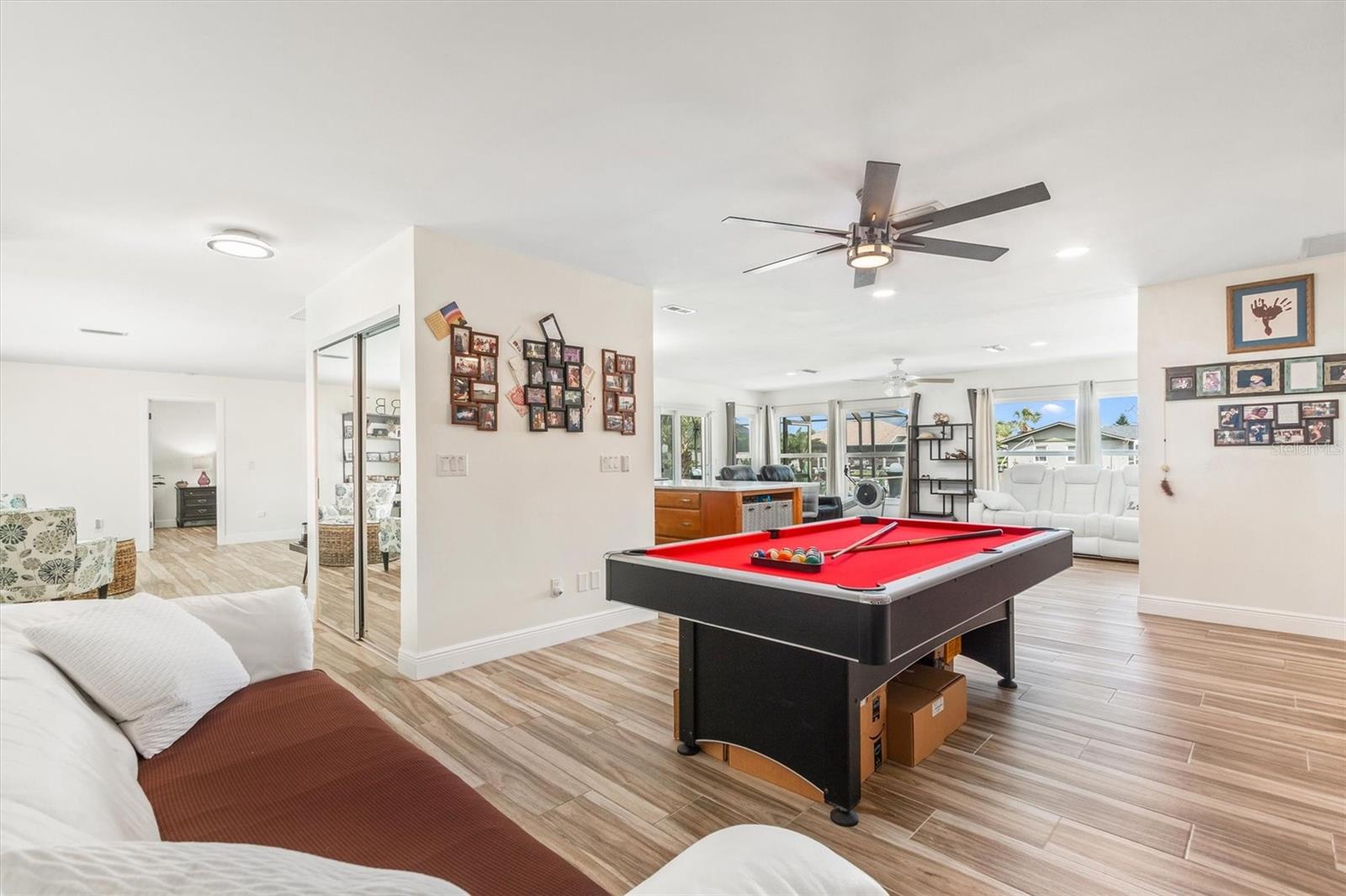 5 CHEYENNE CT