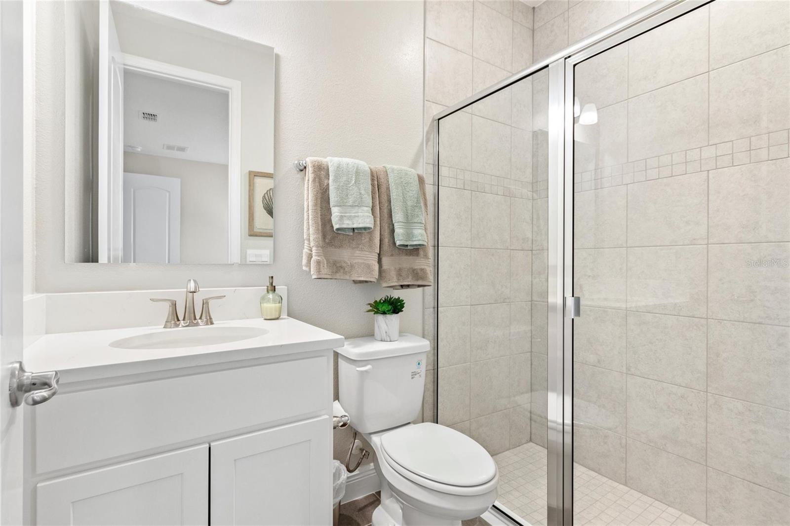 2214 ELEGANT MANOR CIR