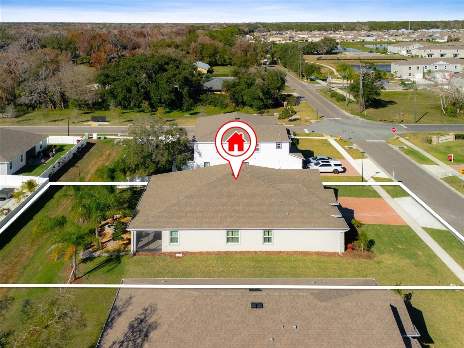2214 ELEGANT MANOR CIR