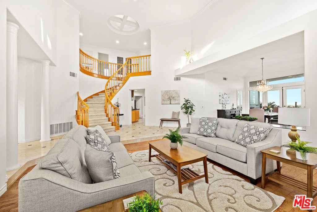 1412 Sunset Meadow Circle
